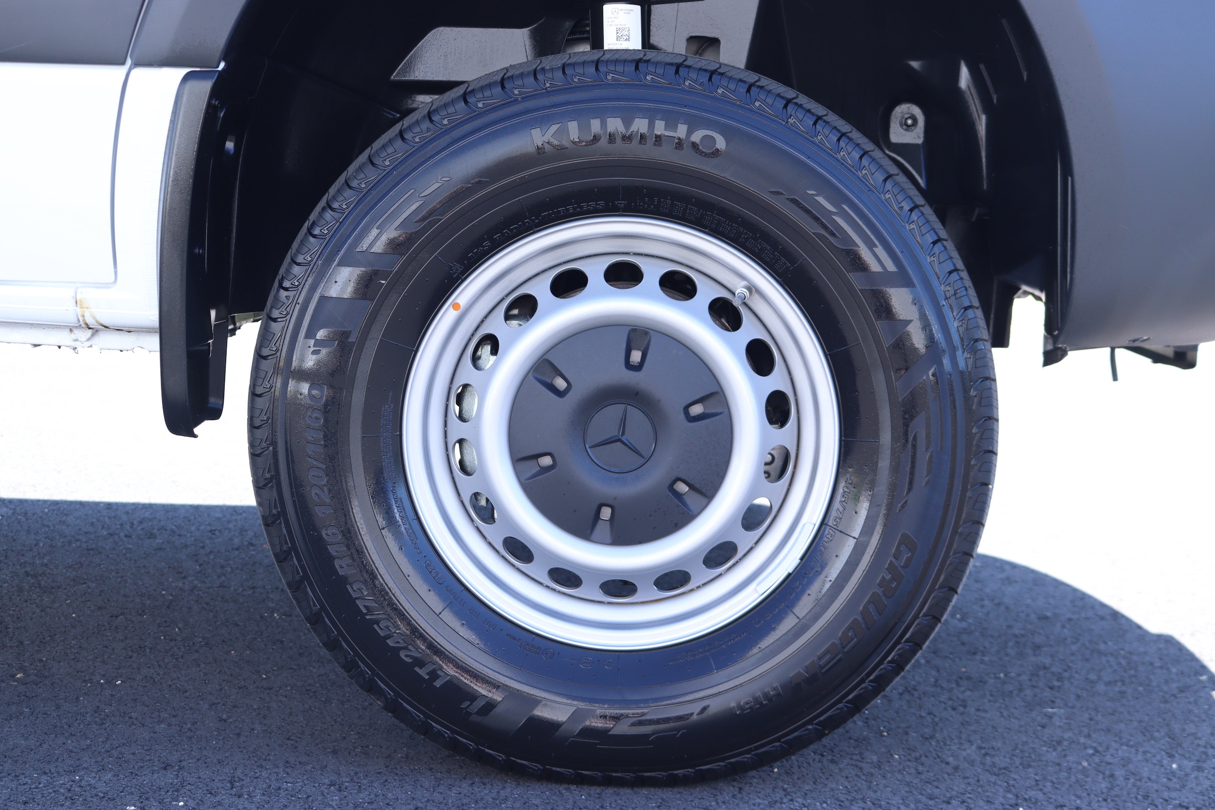 2025 Mercedes-Benz Sprinter 2500 25