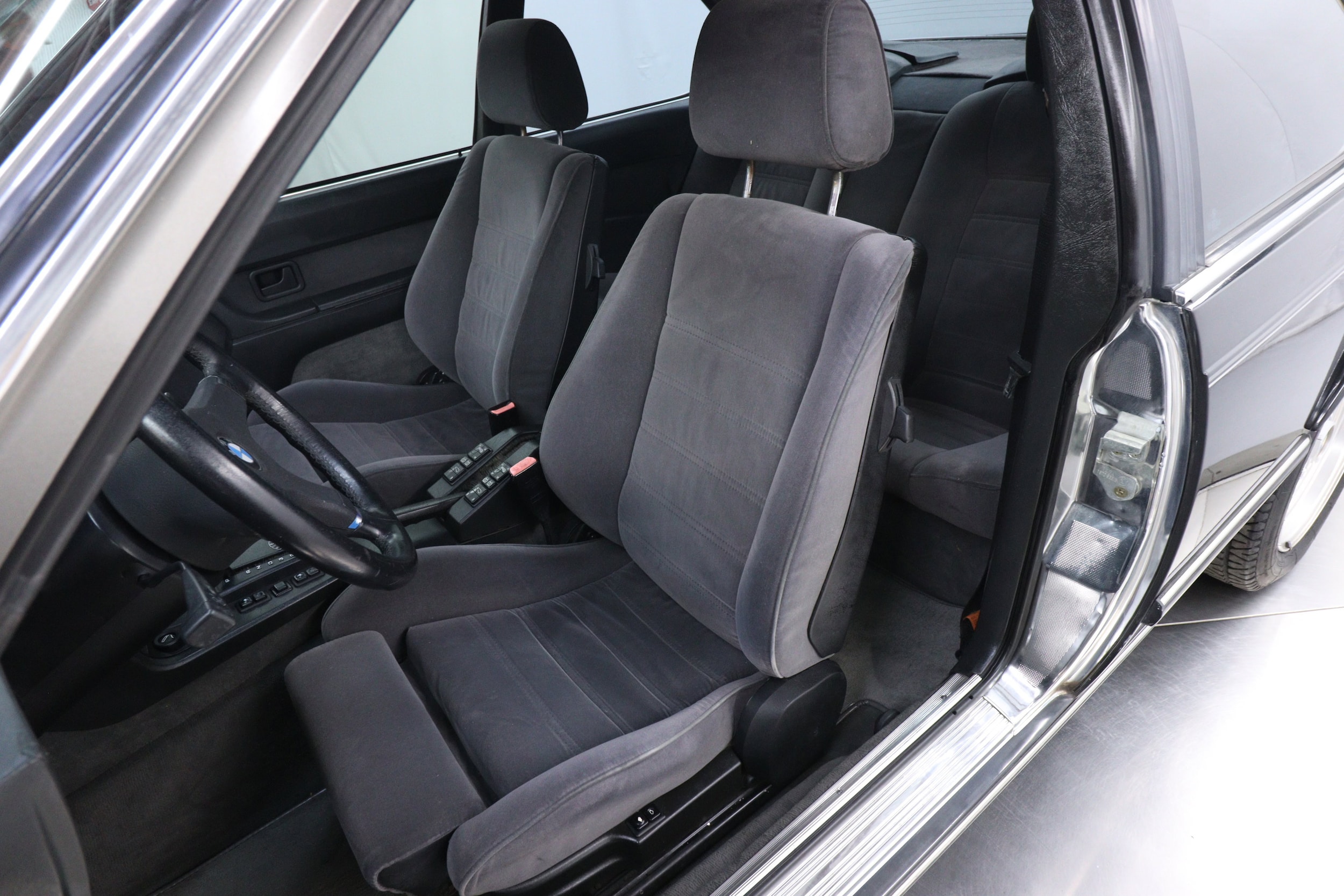 1989 BMW 635 Si 16
