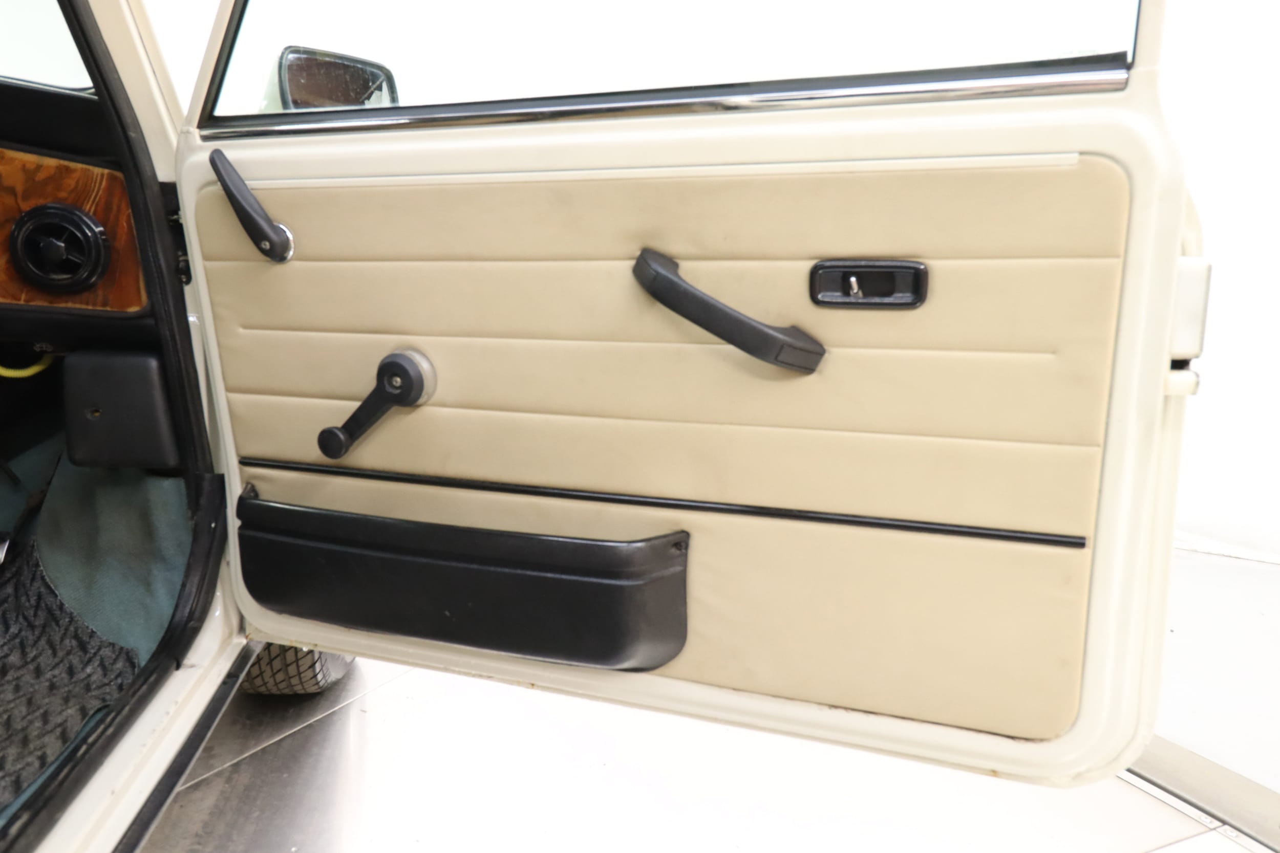 1999 Rover Mini 23