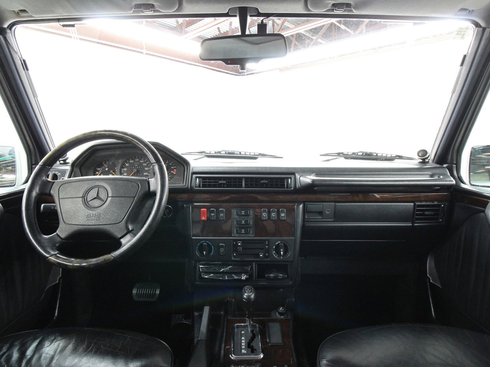 1995 Mercedes-Benz G320 42