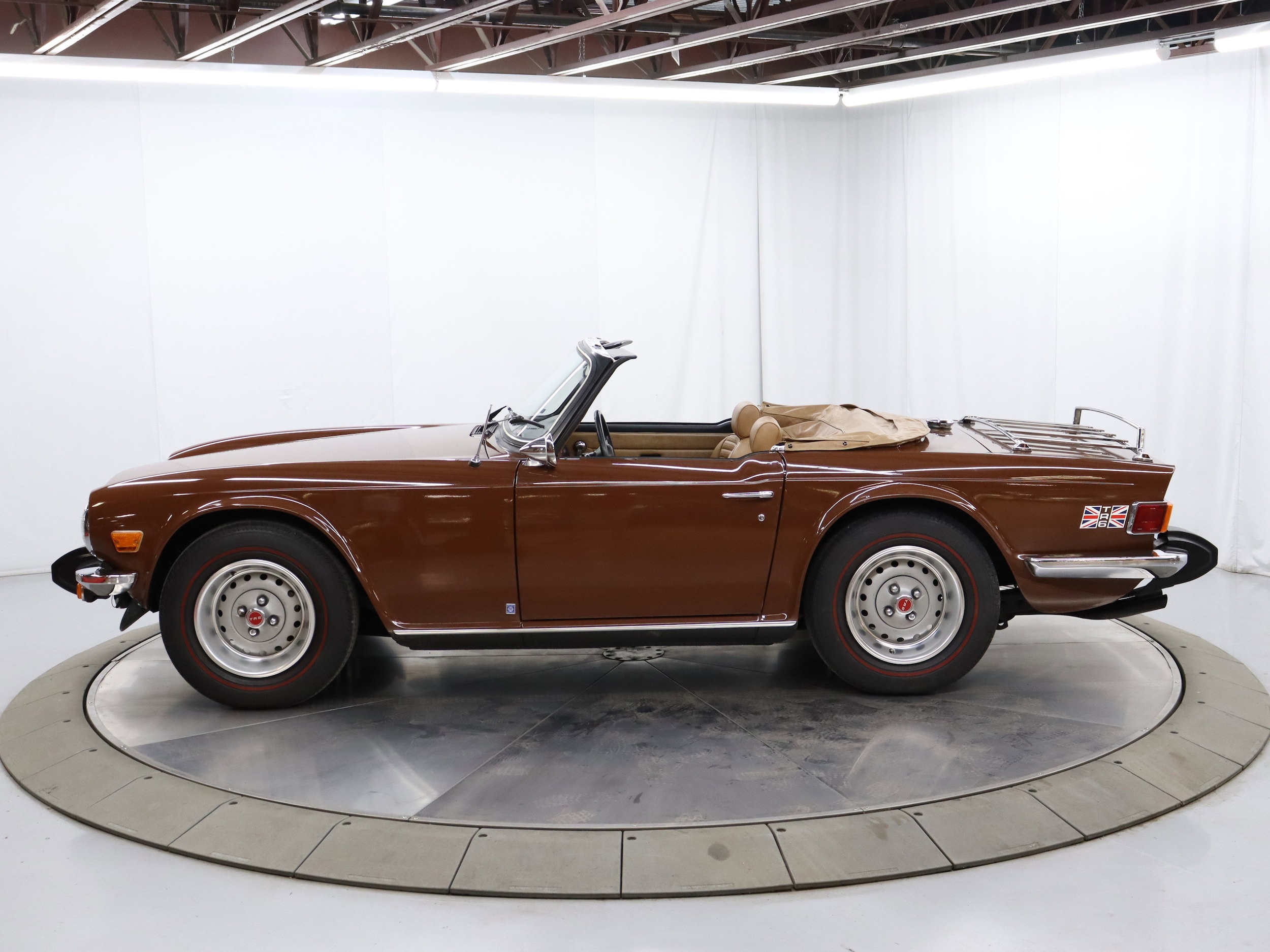 1976 Triumph TR6 178
