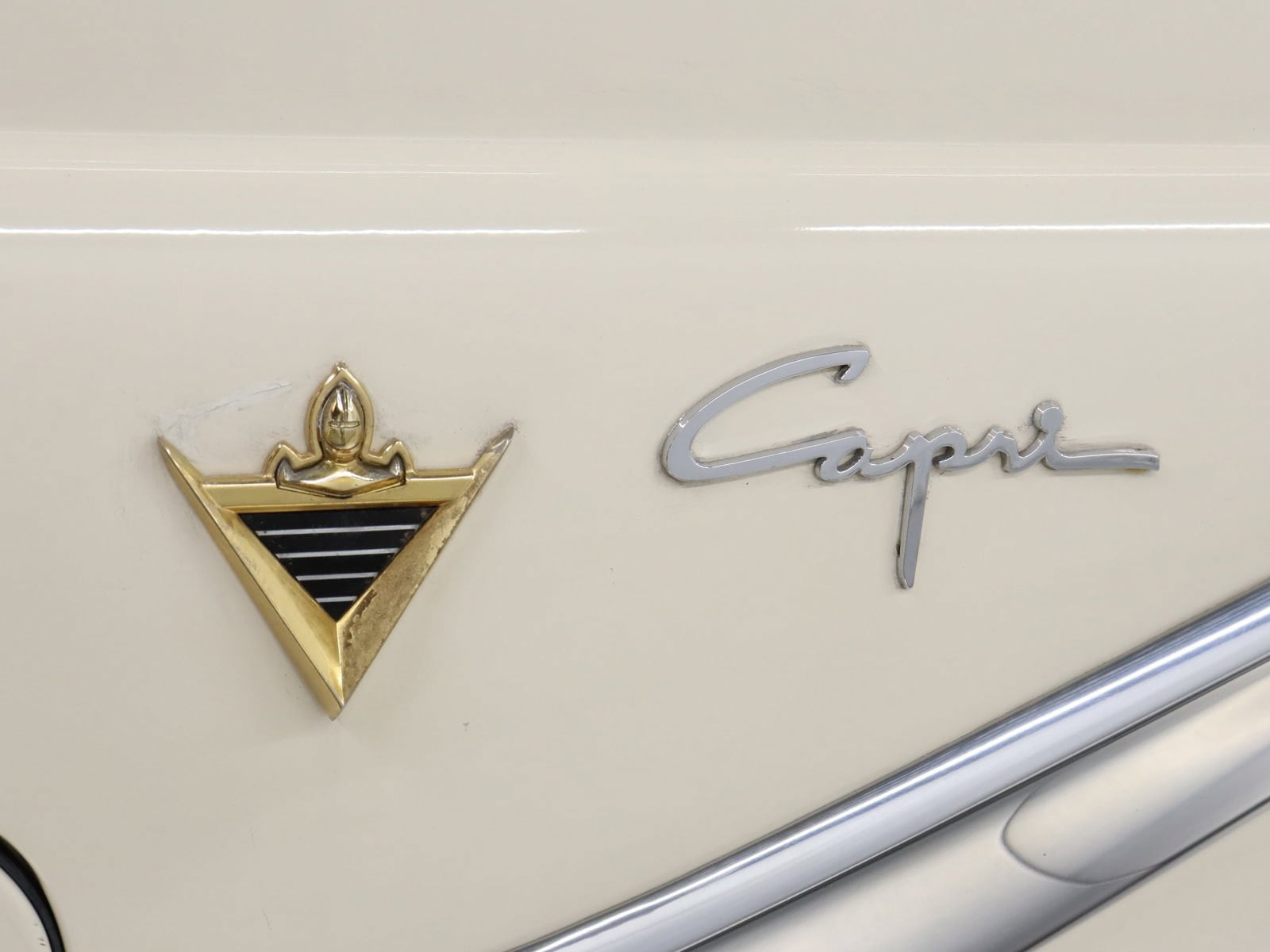 1955 Lincoln Capri 152