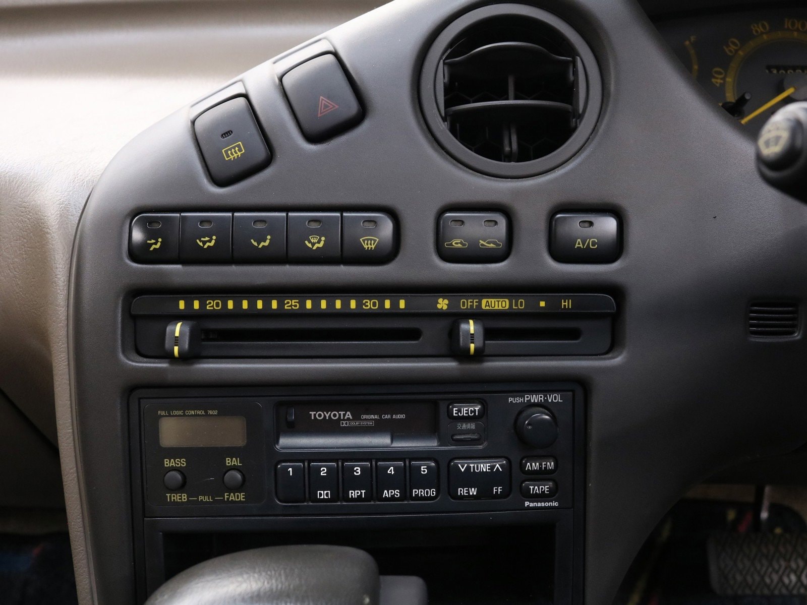 1990 Toyota Sera 11