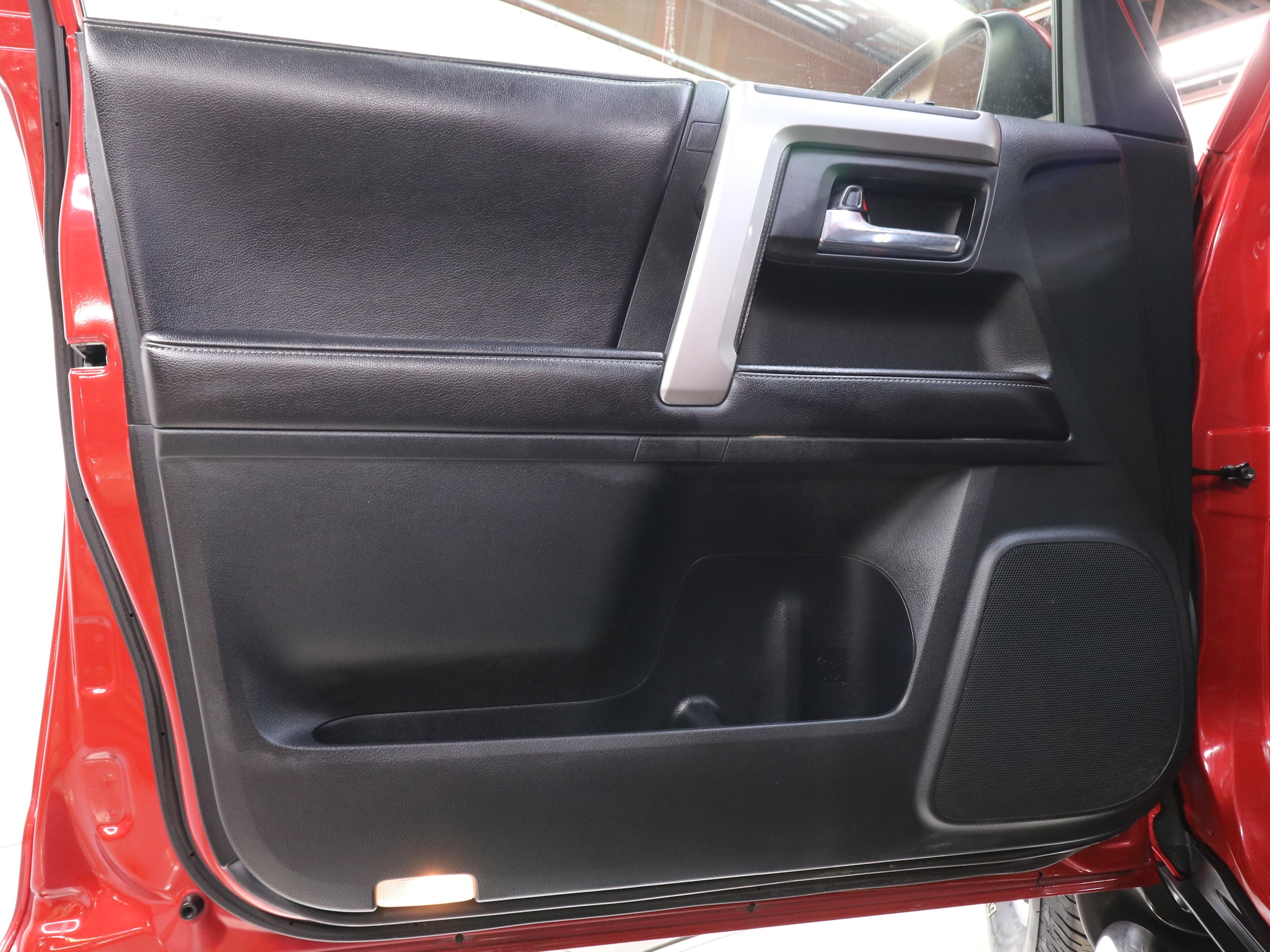 2016 Toyota 4Runner 23