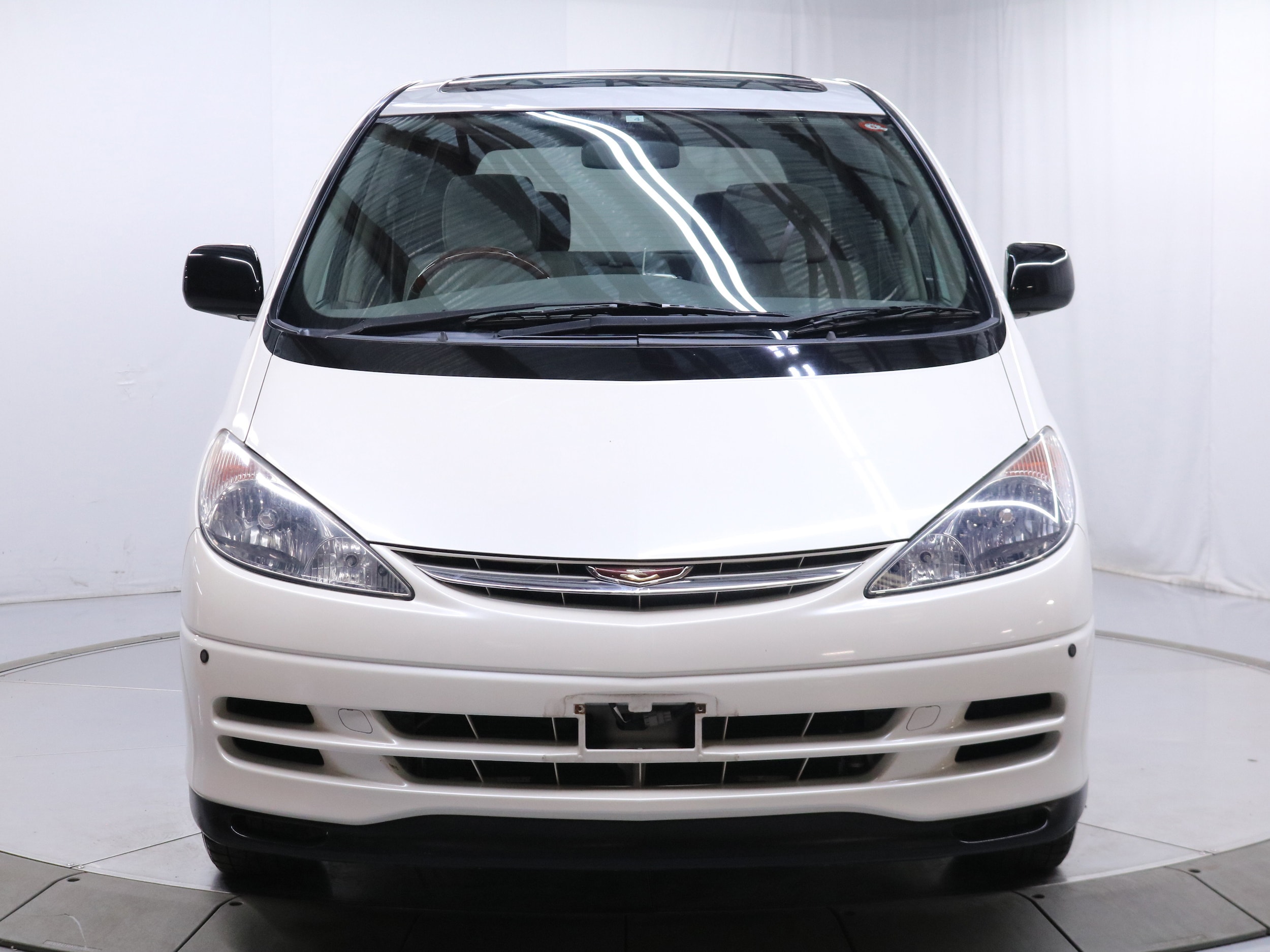 2000 Toyota Estima 3