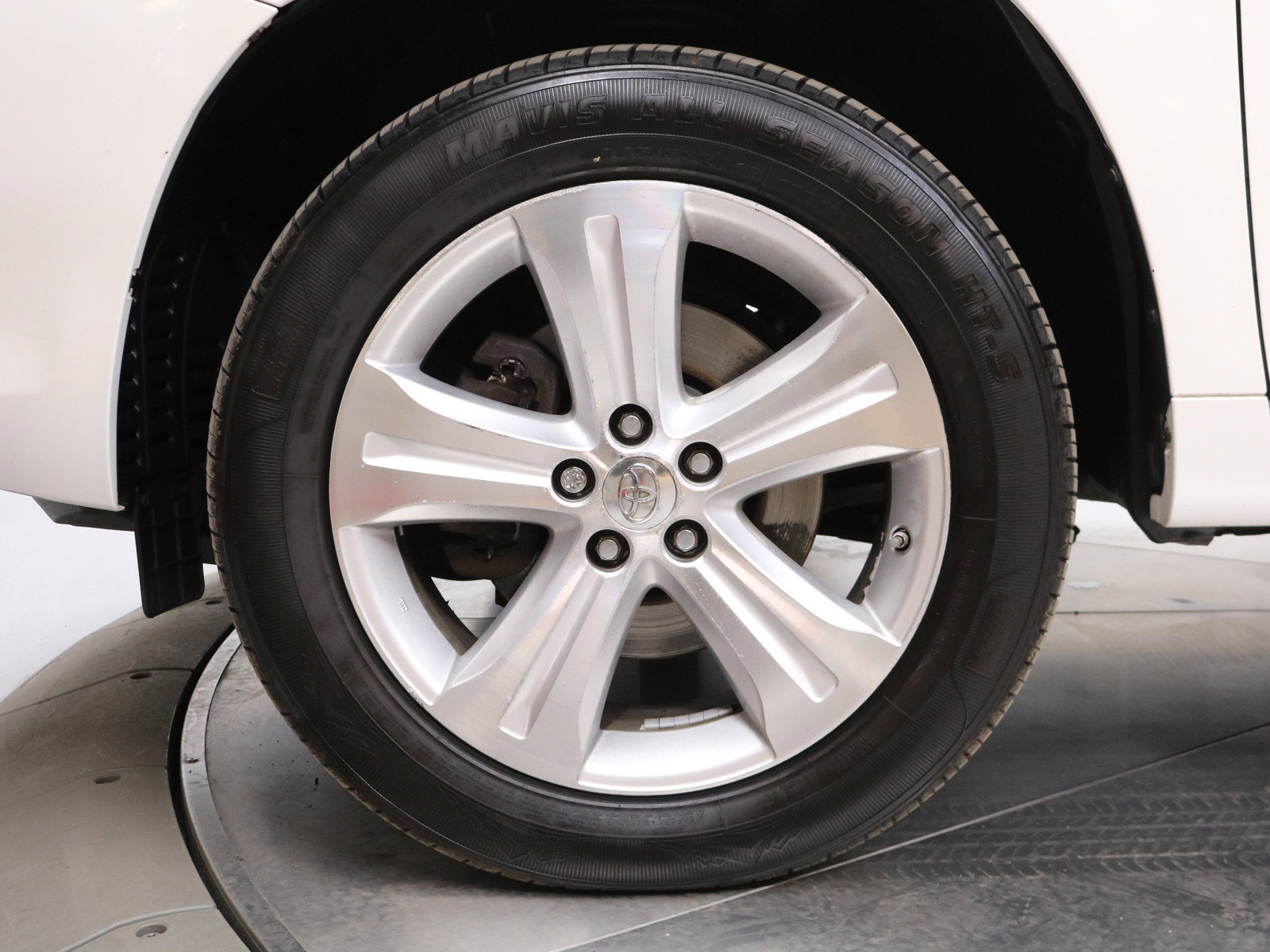 2009 Toyota Highlander 34