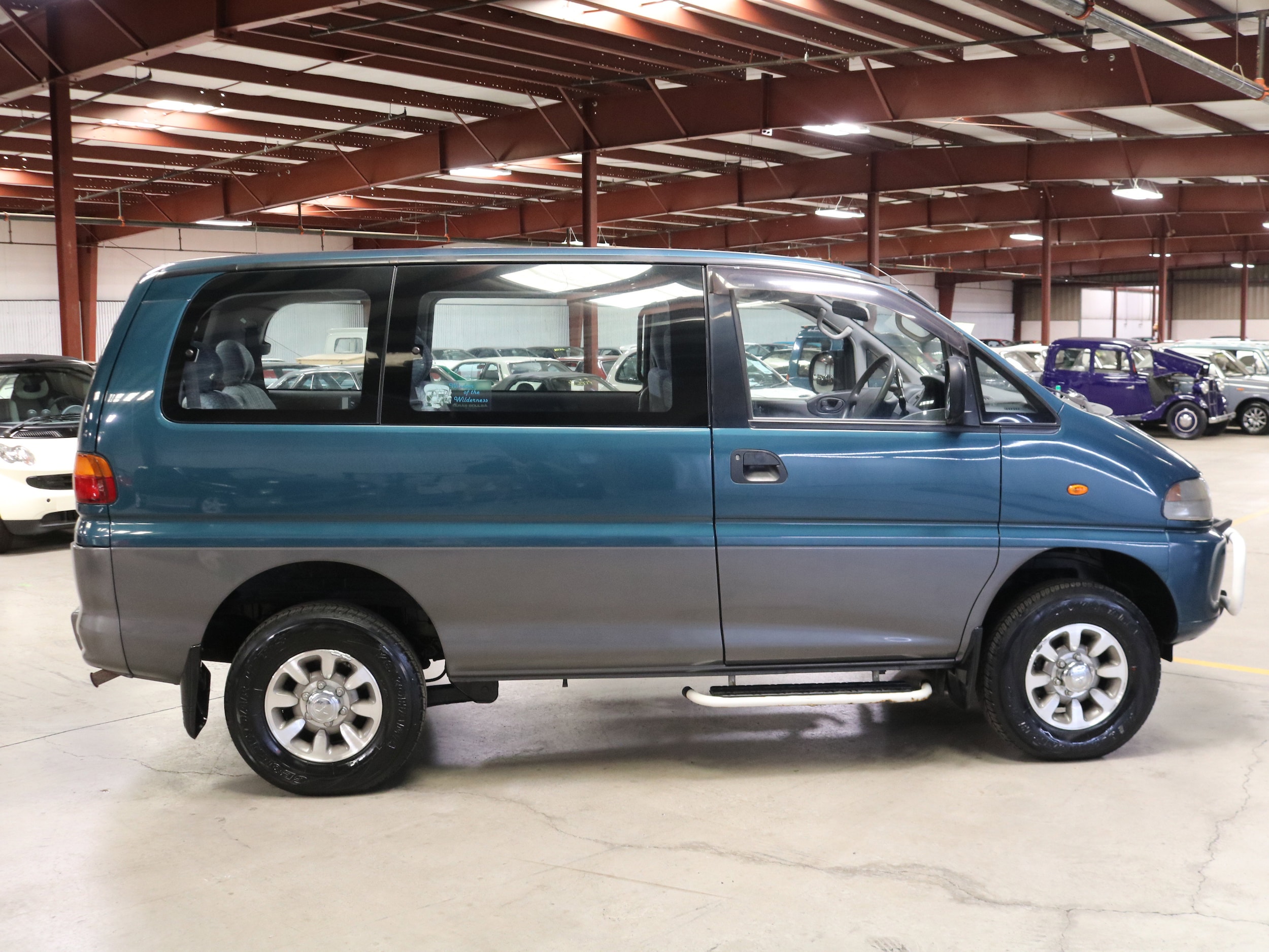 1994 Mitsubishi Delica 10