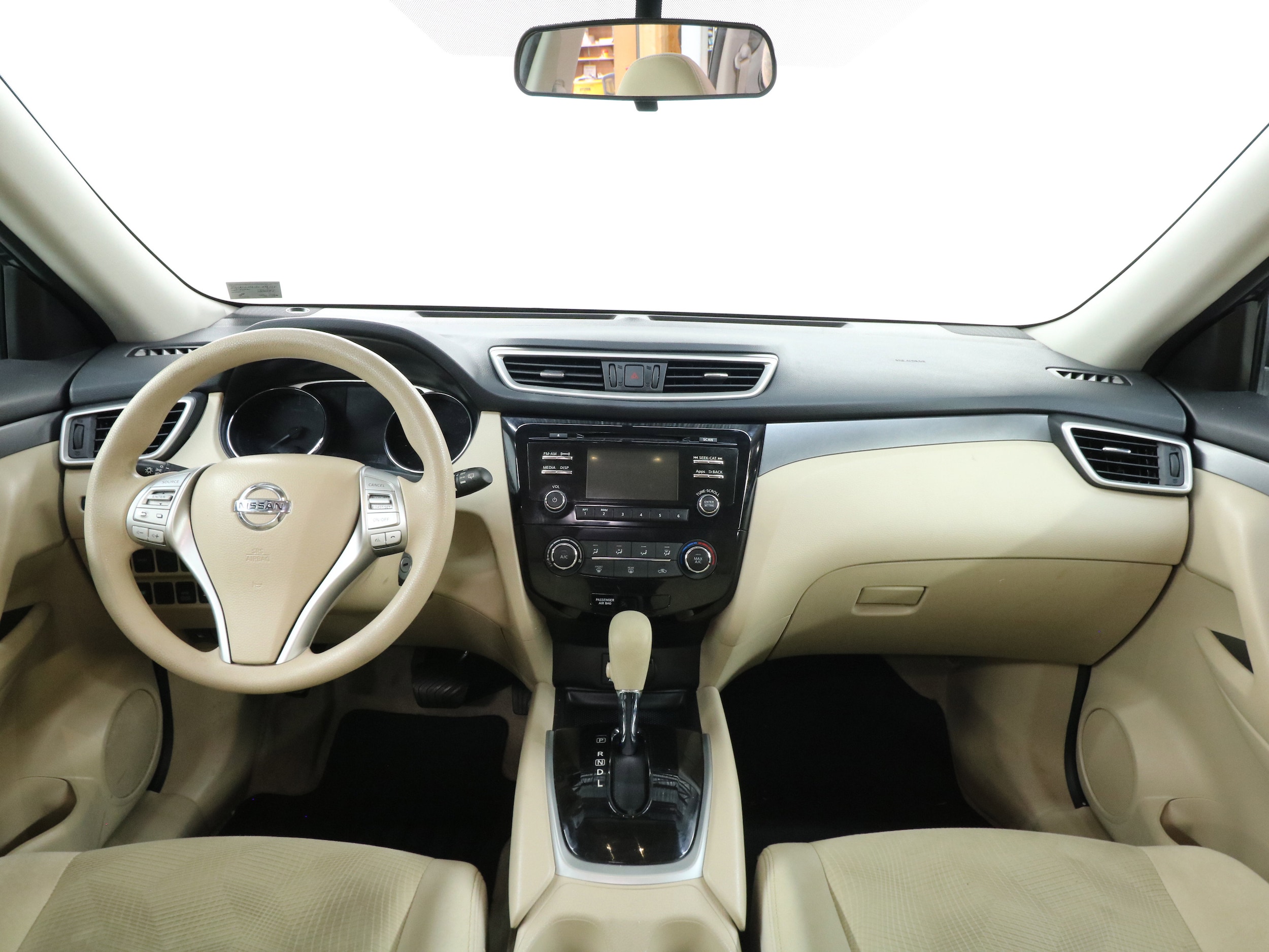 2015 Nissan Rogue 53