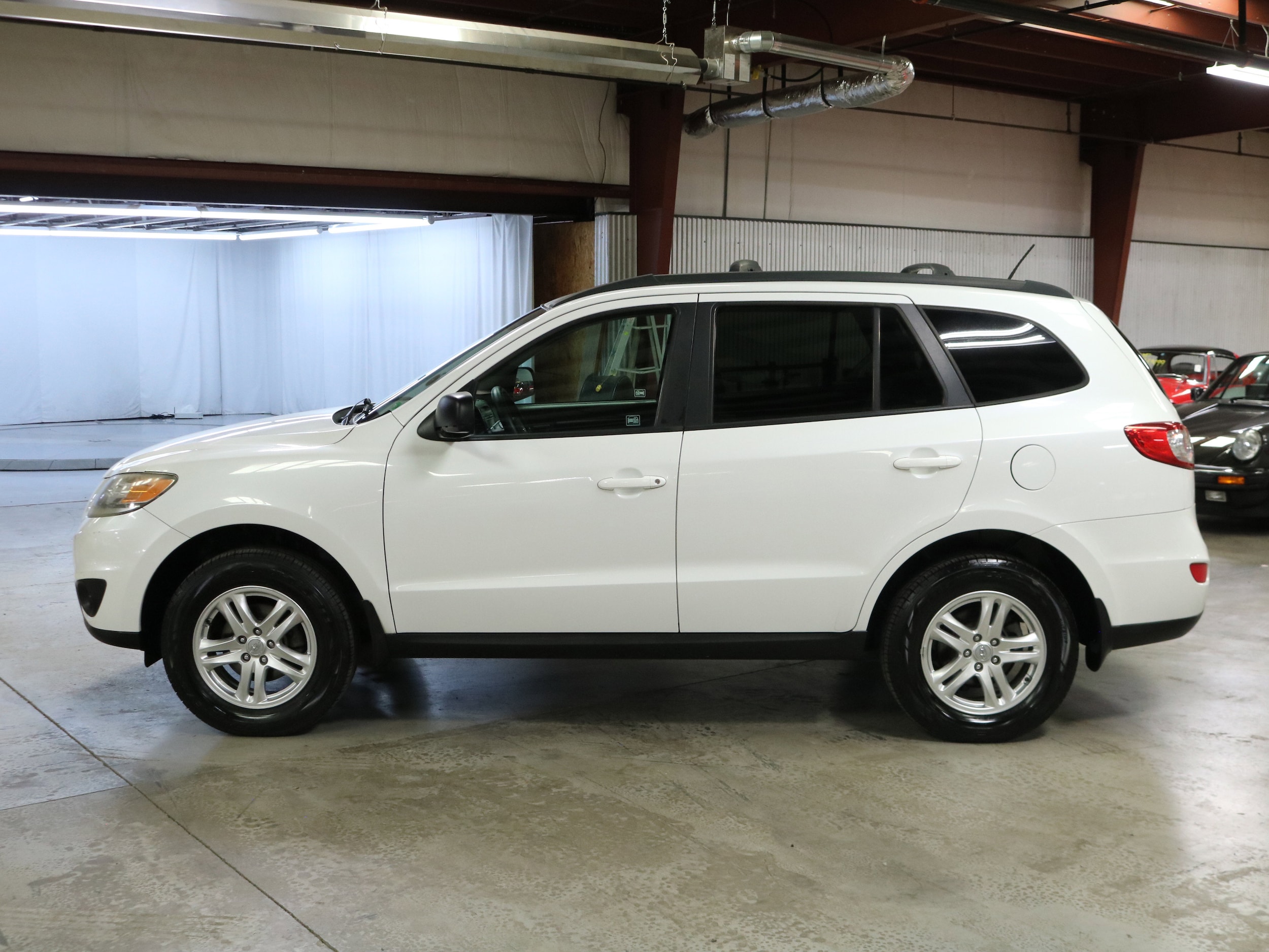 2012 Hyundai Santa Fe 4