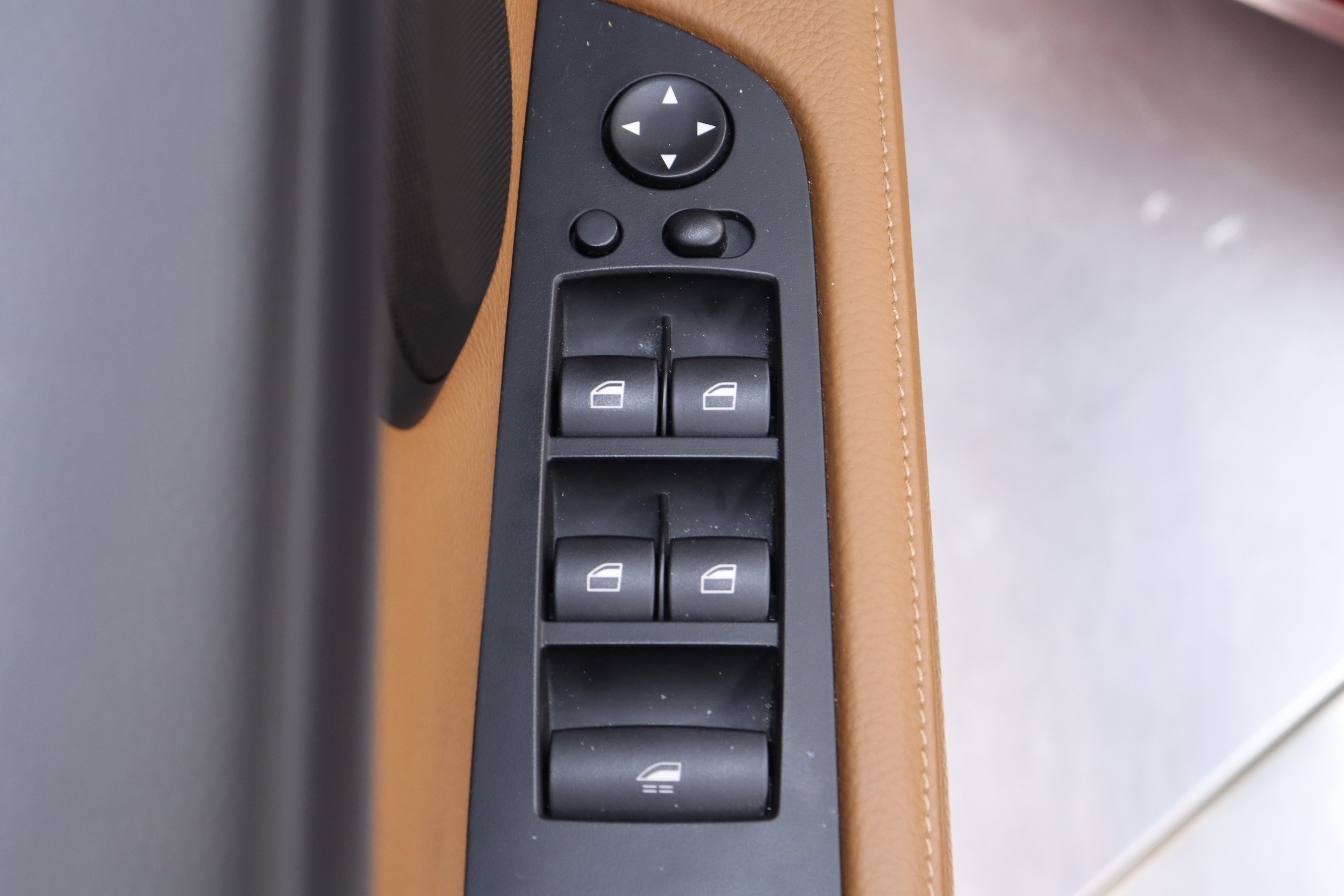 2011 BMW 3 Series 61