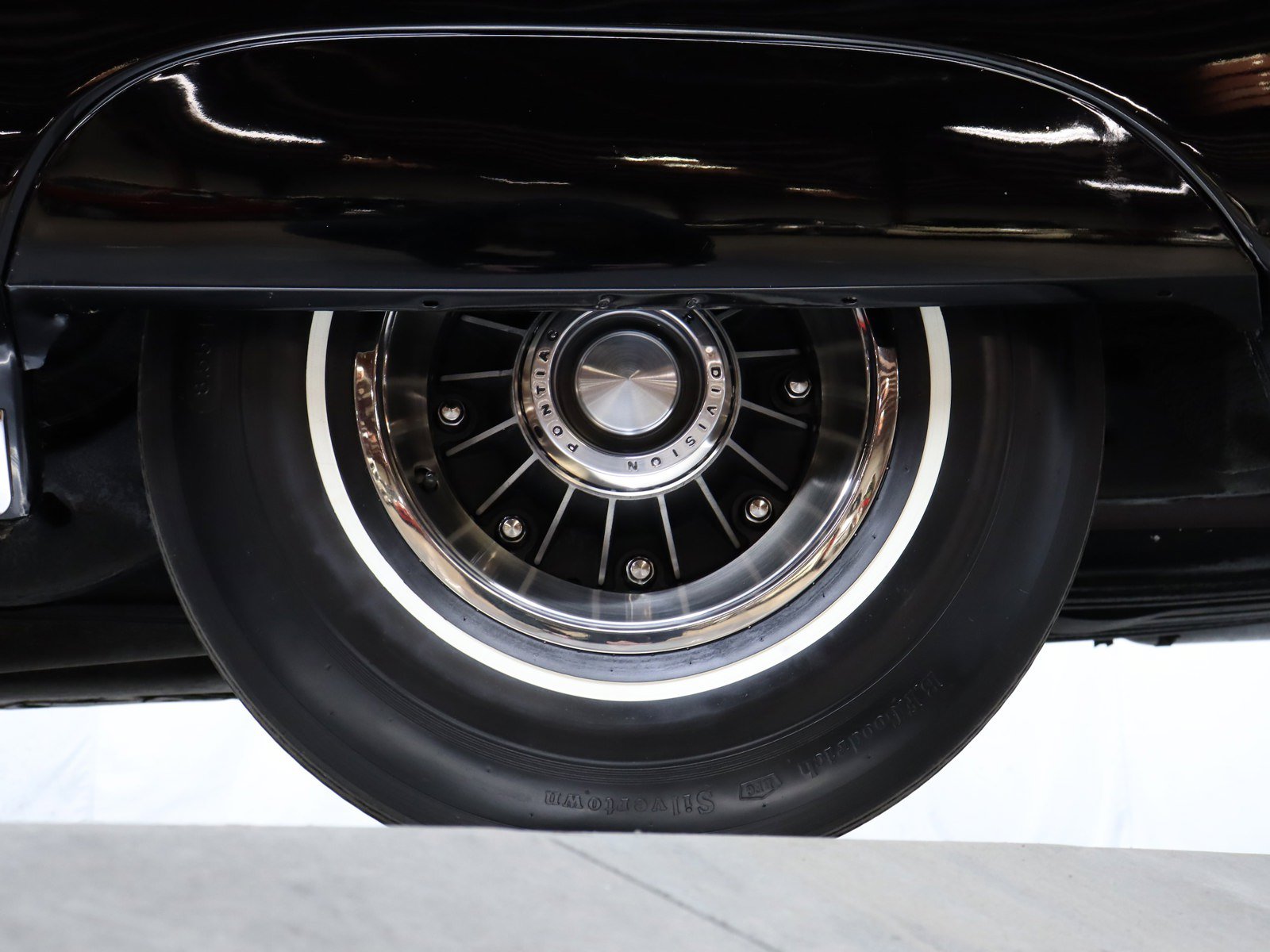 1967 Pontiac Grand Prix 60