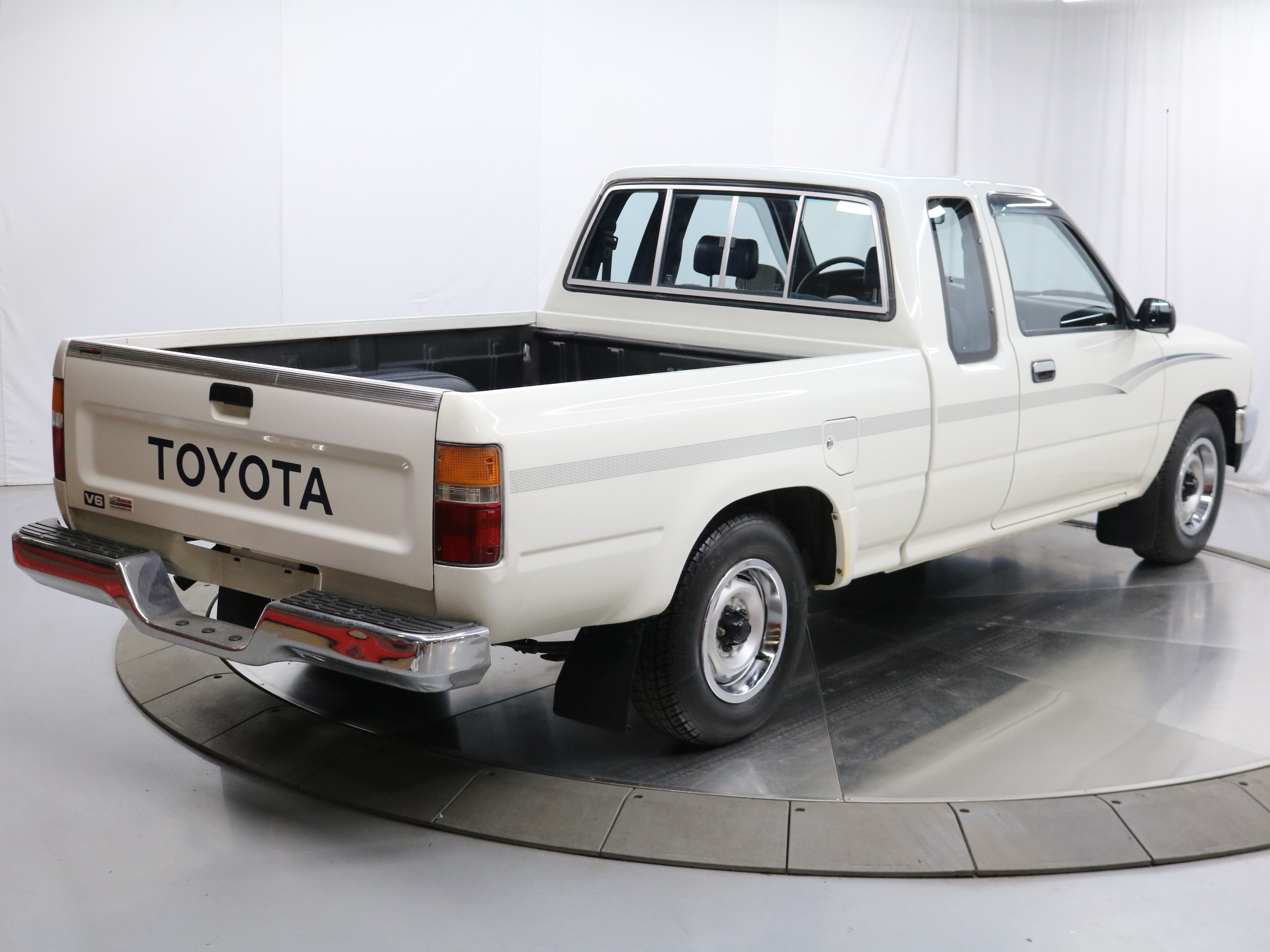 1991 Toyota HiLux 7