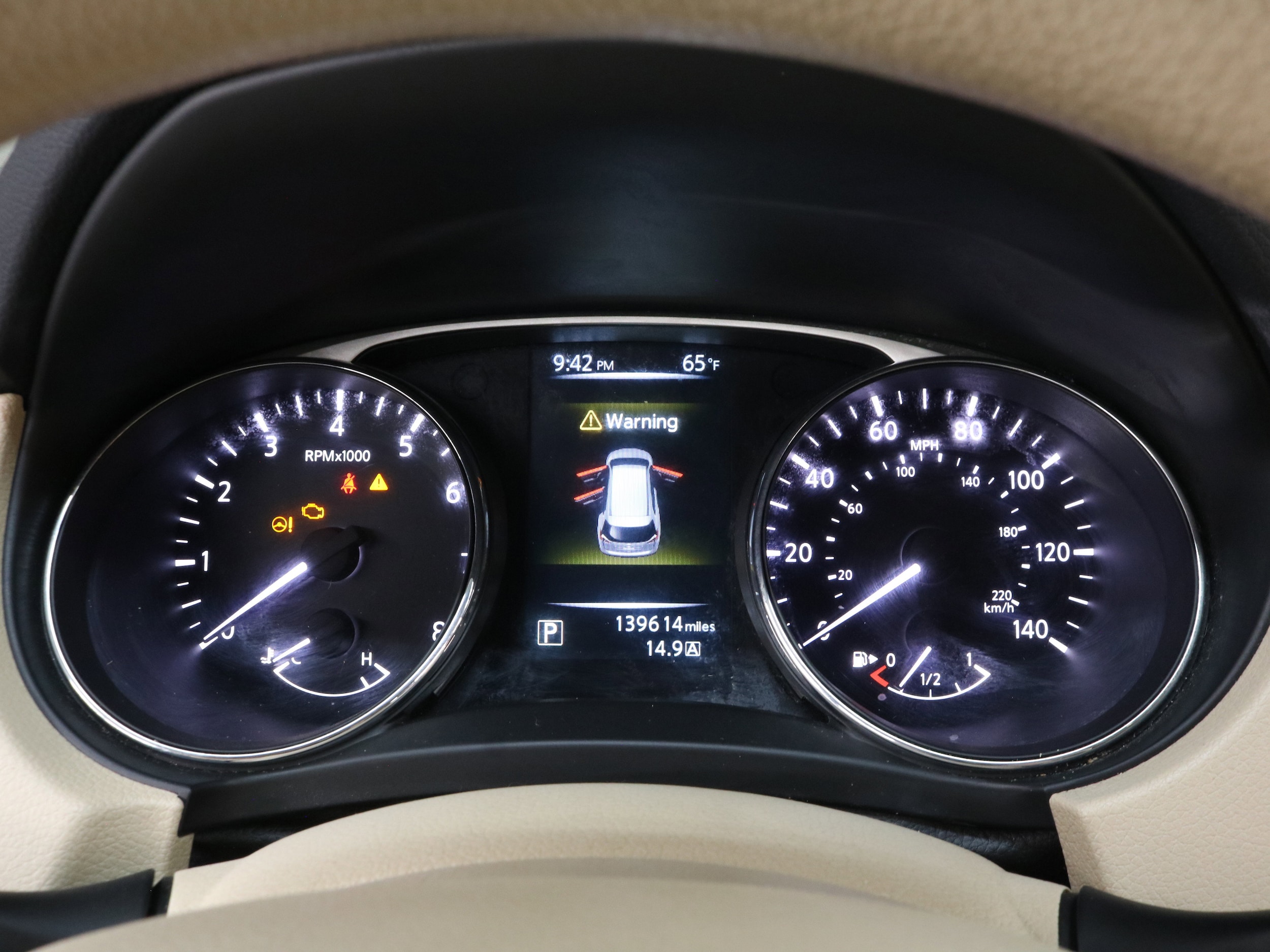 2015 Nissan Rogue 11