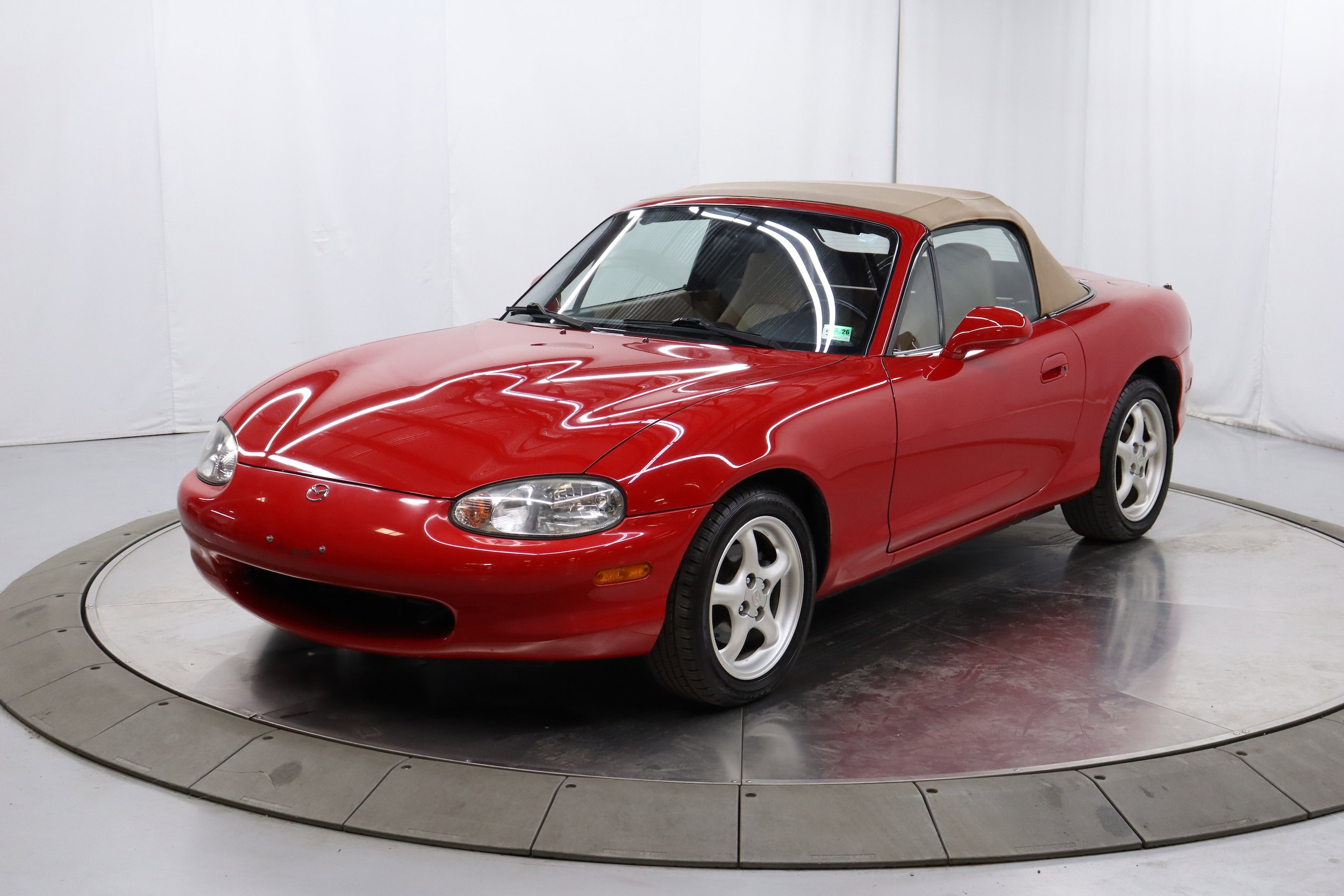 1999 Mazda MX-5 Miata 4