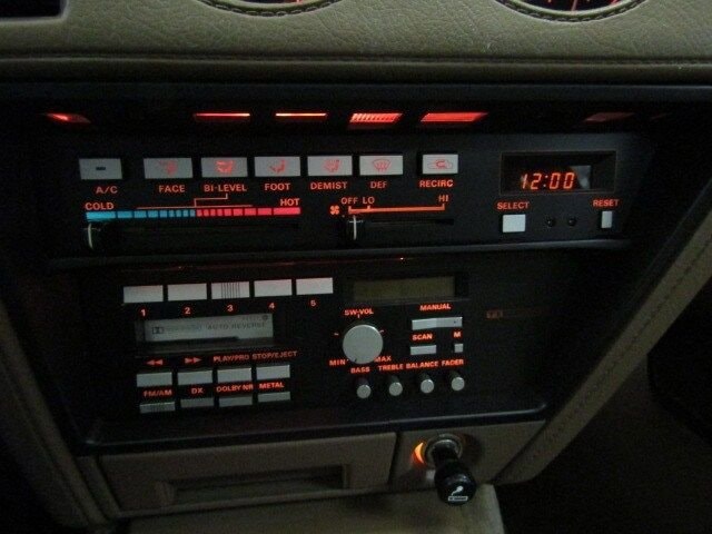 1987 Nissan 300ZX 20