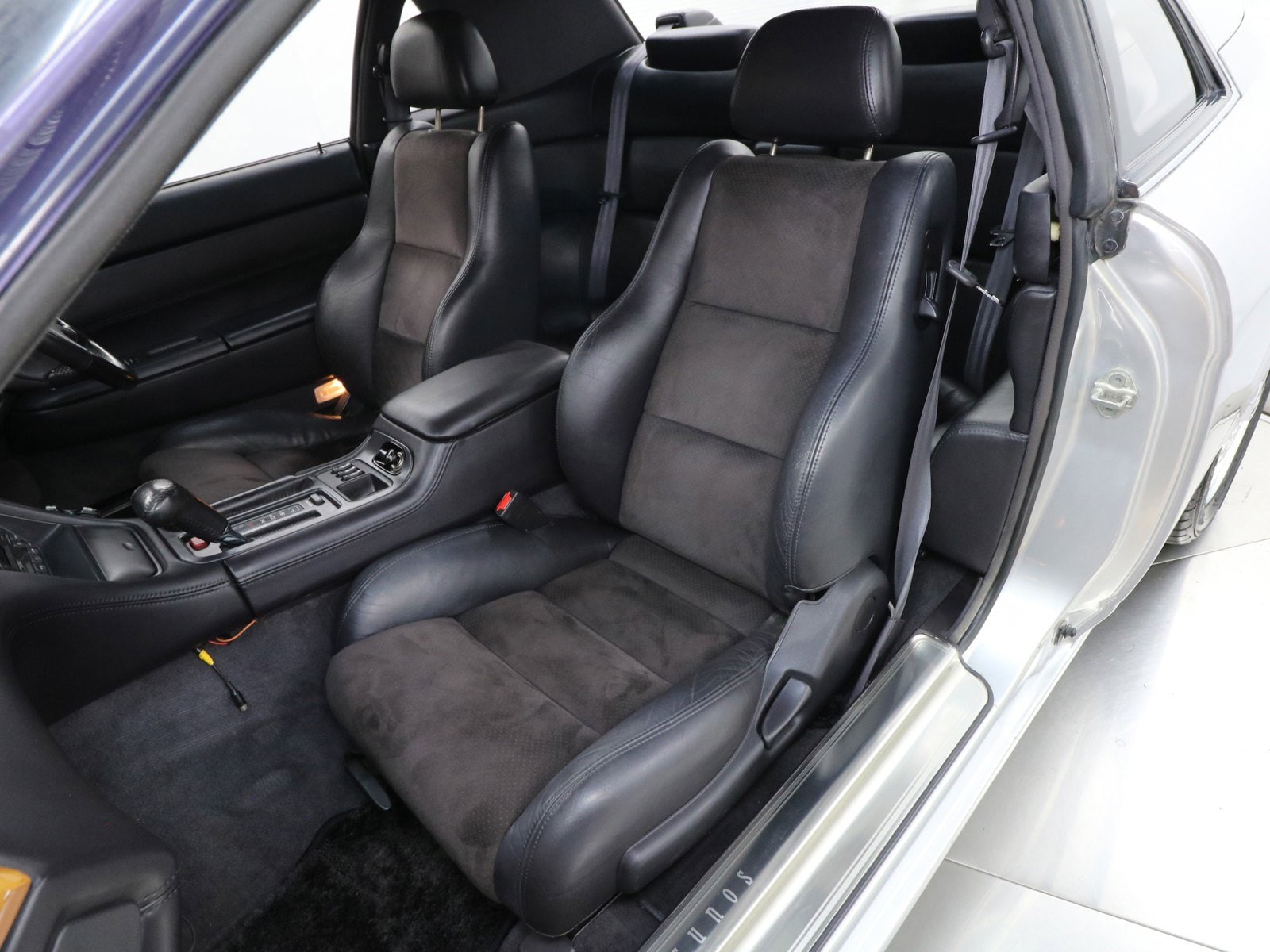 1995 Mazda Cosmo 16