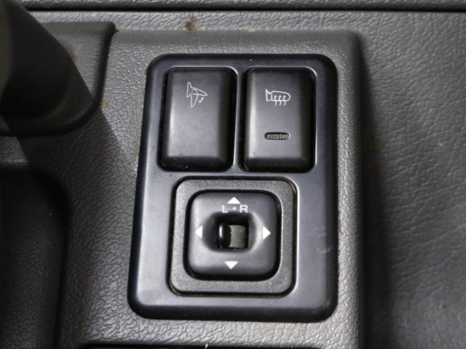 1998 Isuzu Bighorn 48