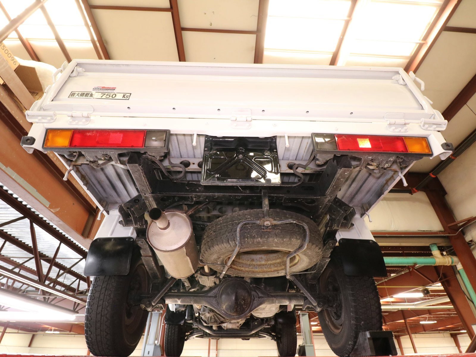 1996 Toyota Liteace 29