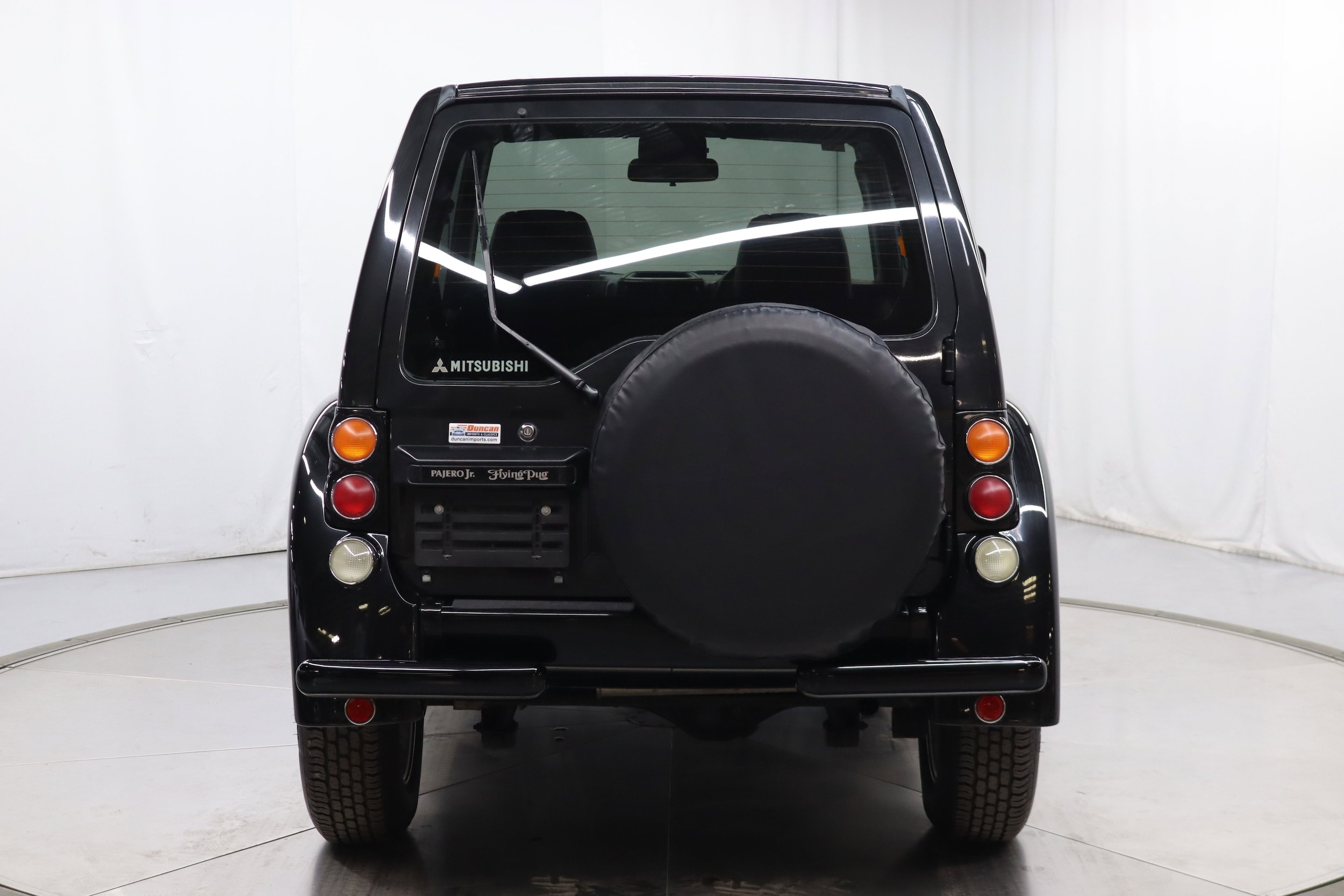 1998 Mitsubishi Pajero Jr 9