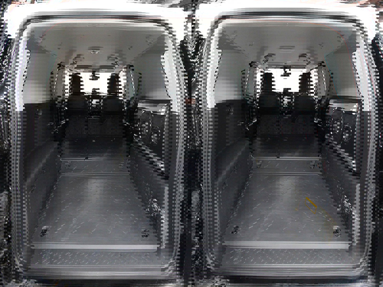 2011 Toyota FJ Cruiser 27