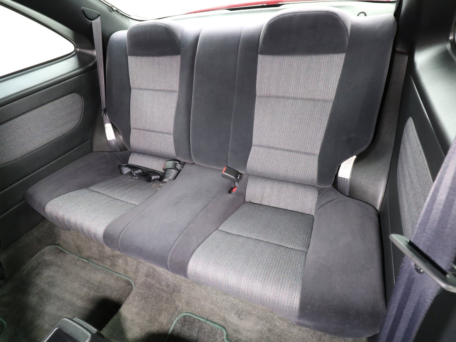 1996 Nissan 200SX 38