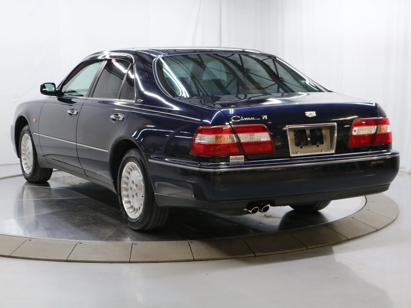 1998 Nissan Cima 7