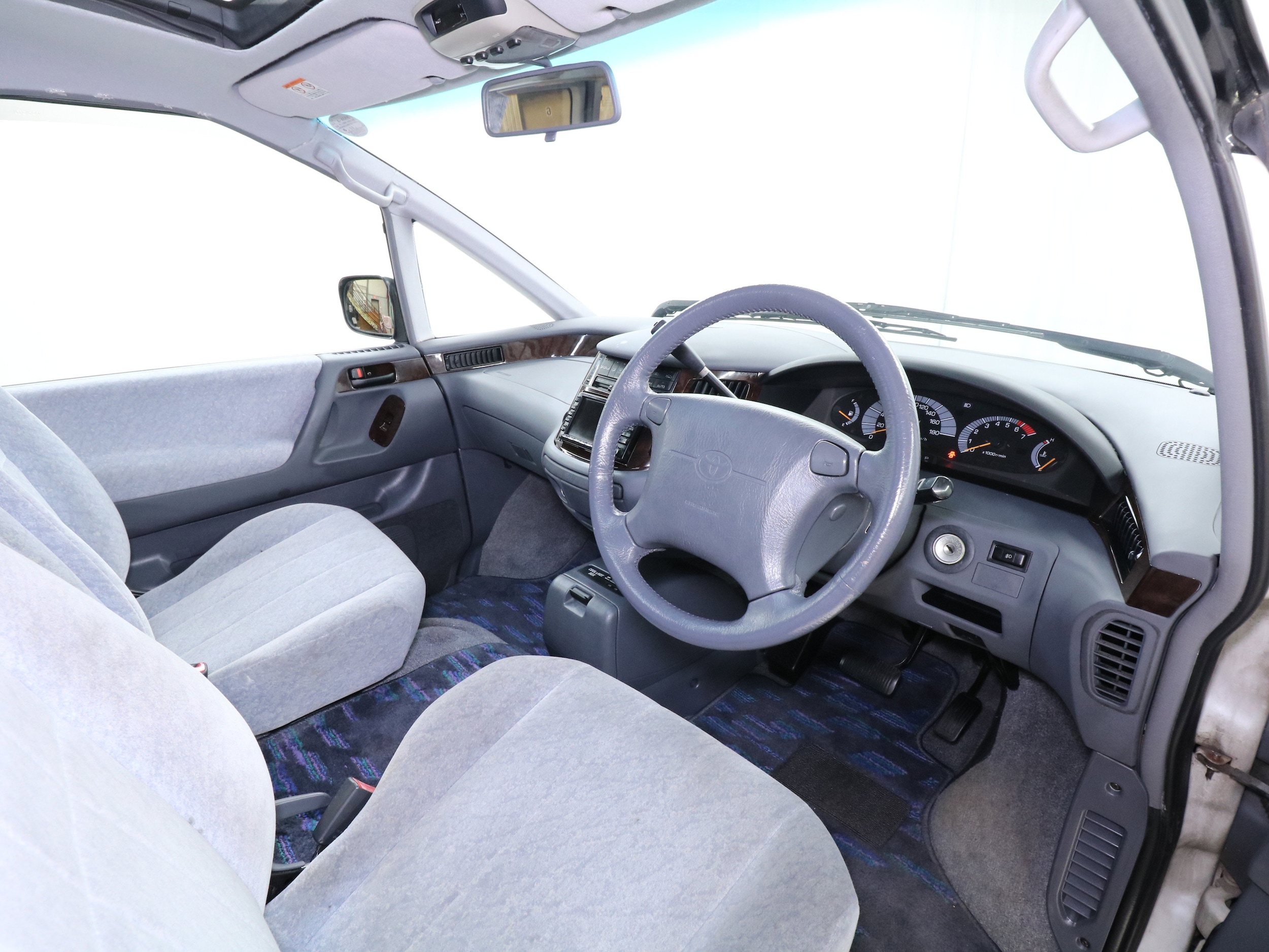 1998 Toyota Estima G 9