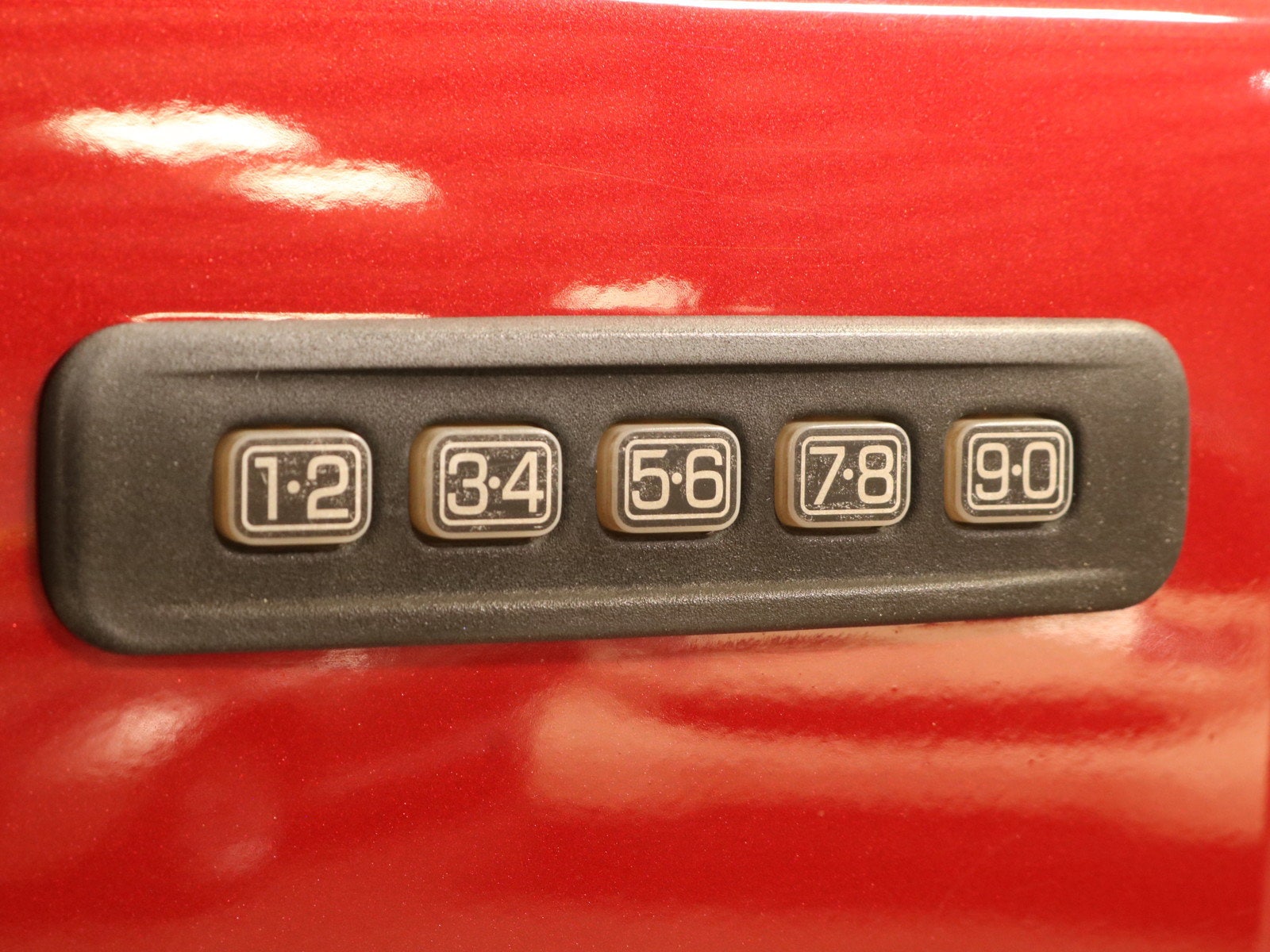 2005 Ford Excursion 66