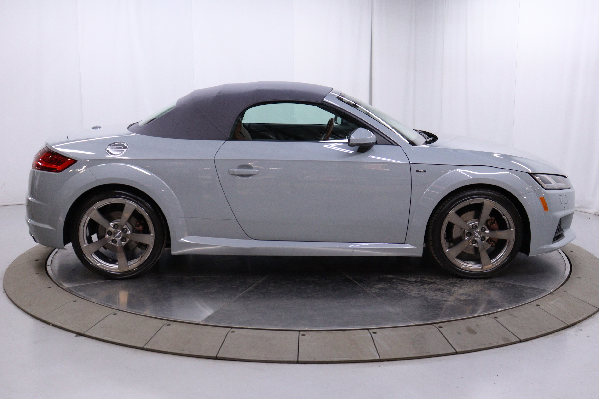 2019 Audi TT Roadster 10