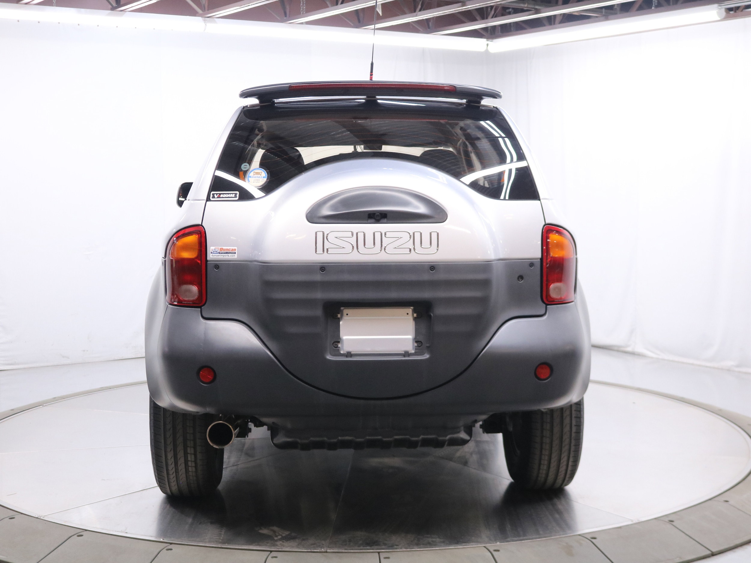 1997 Isuzu Vehicross 6