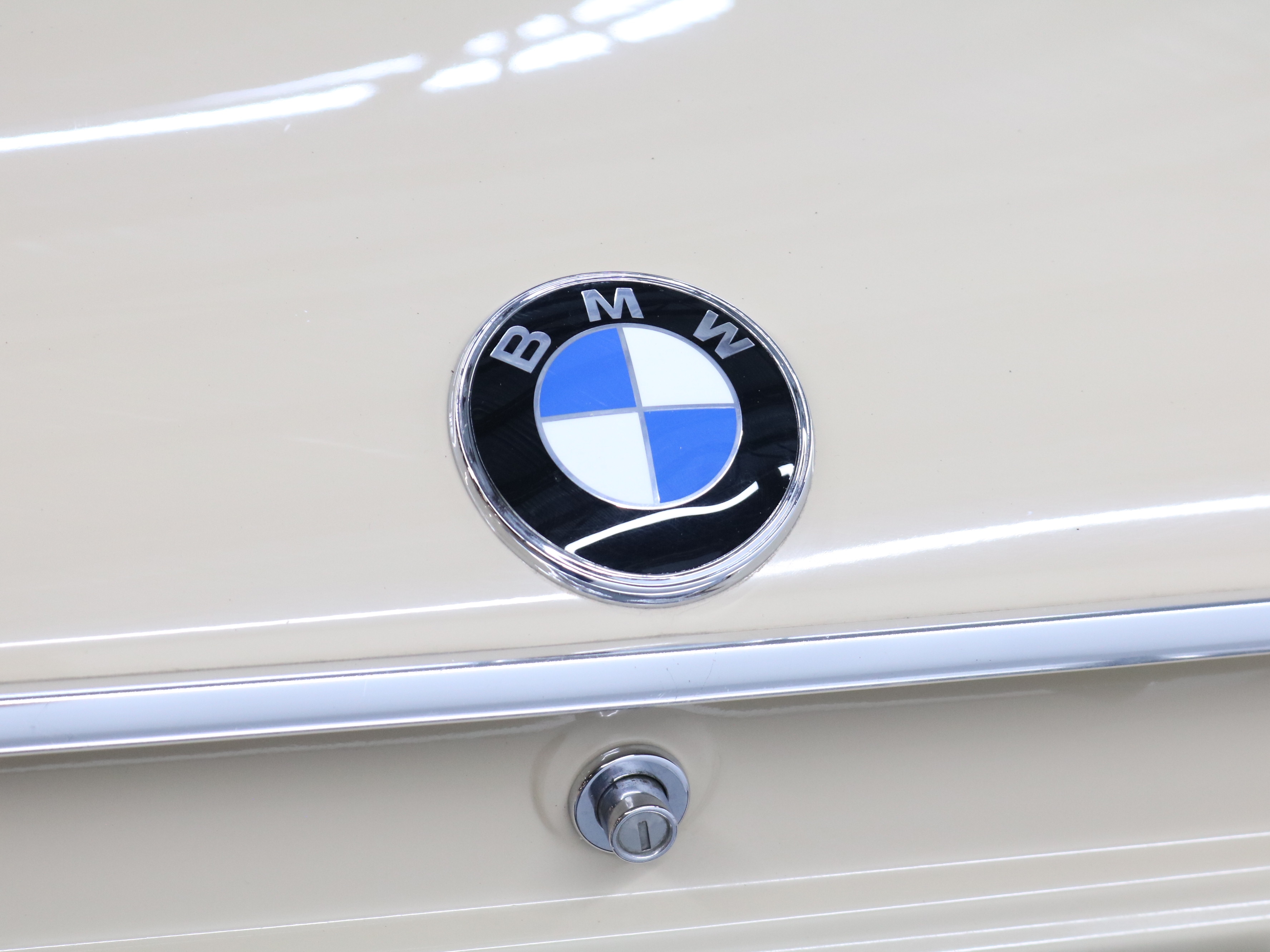 1974 BMW 2002 42