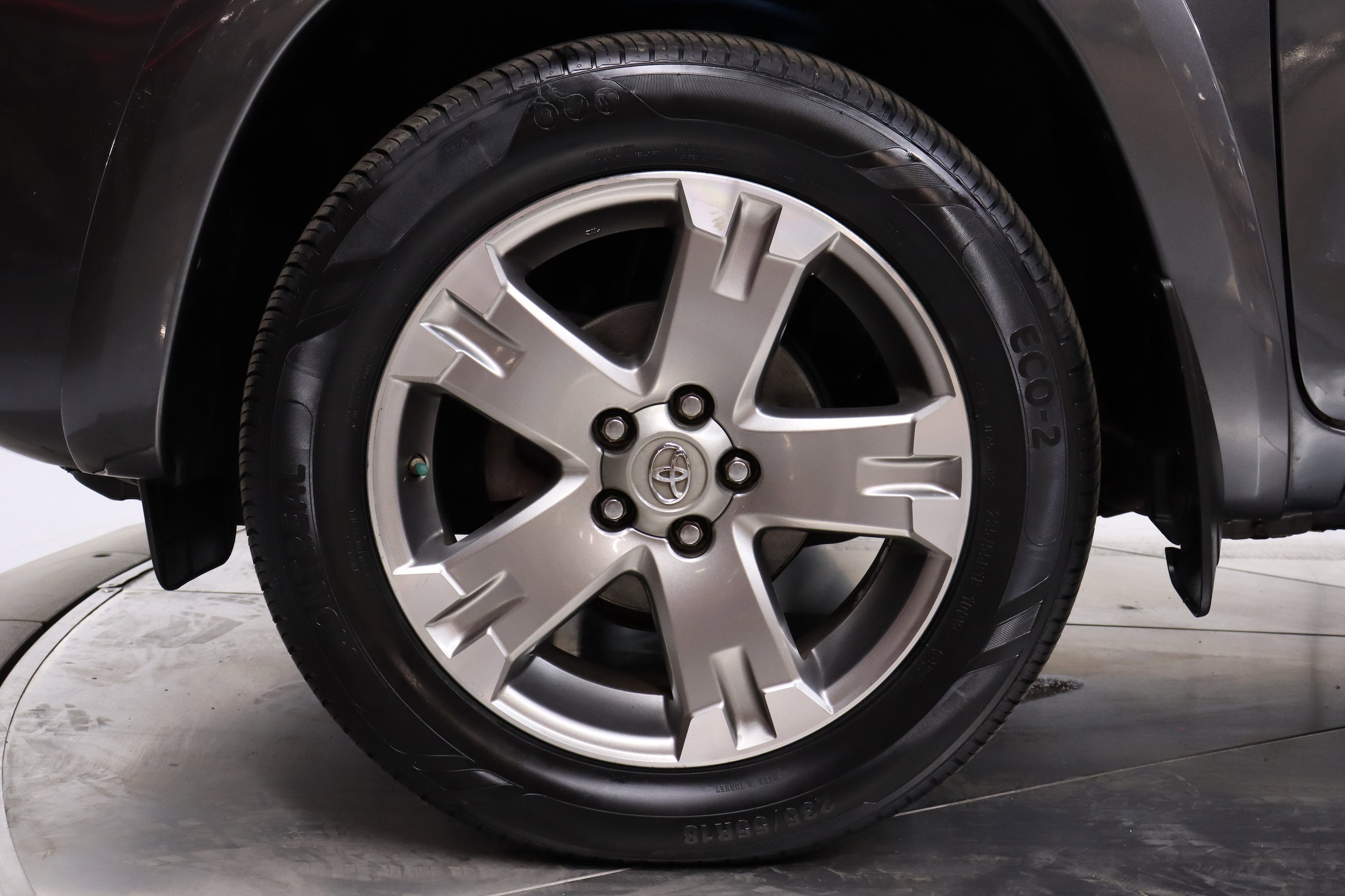 2010 Toyota RAV4 30