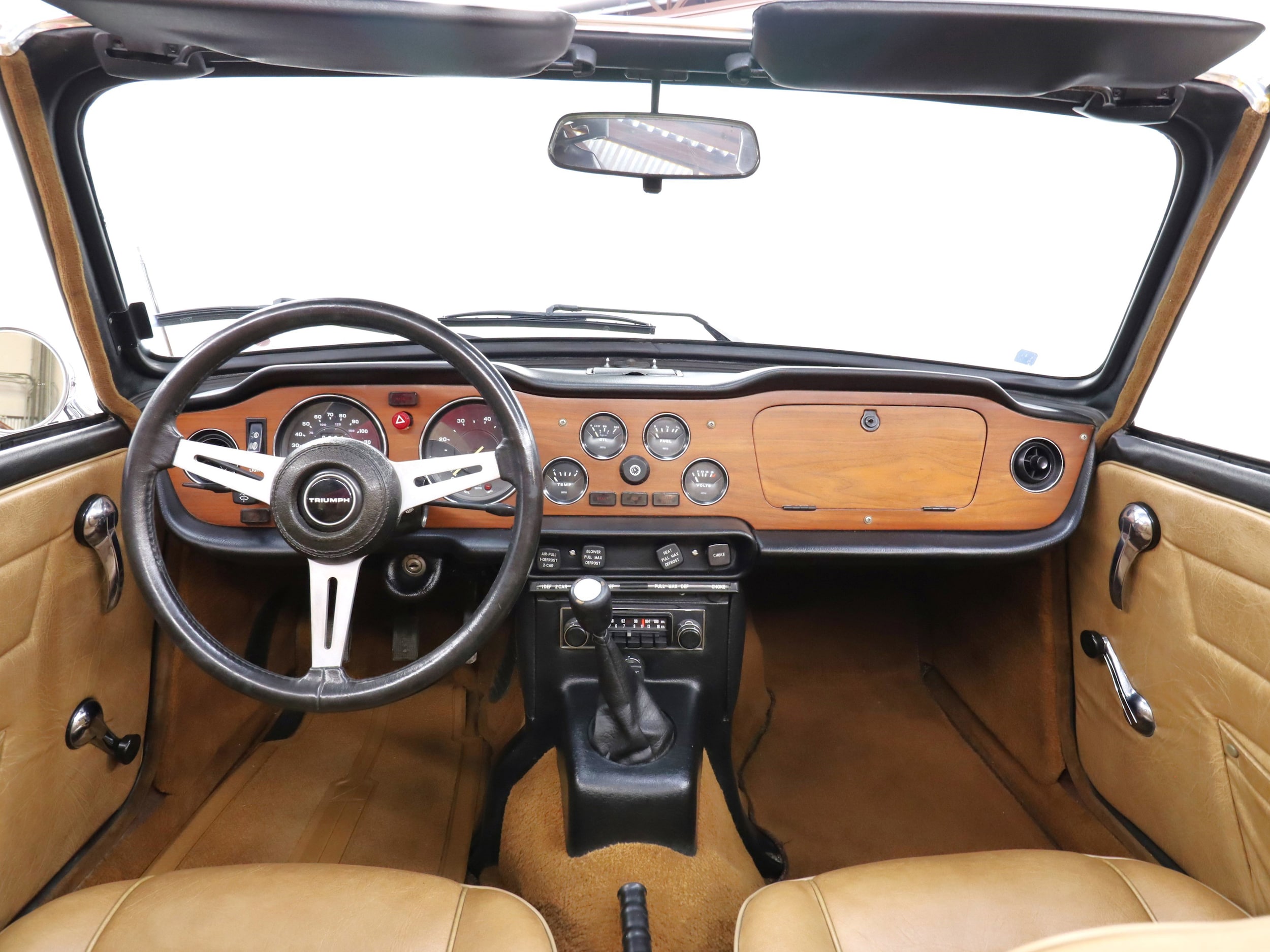 1976 Triumph TR6 126