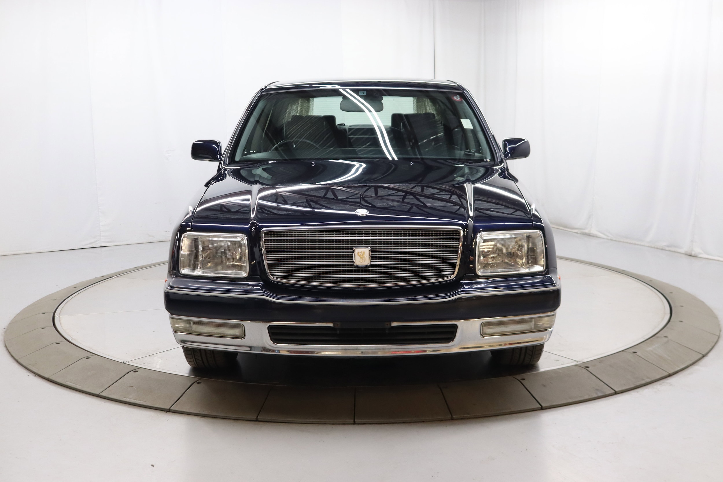 1997 Toyota Century 8