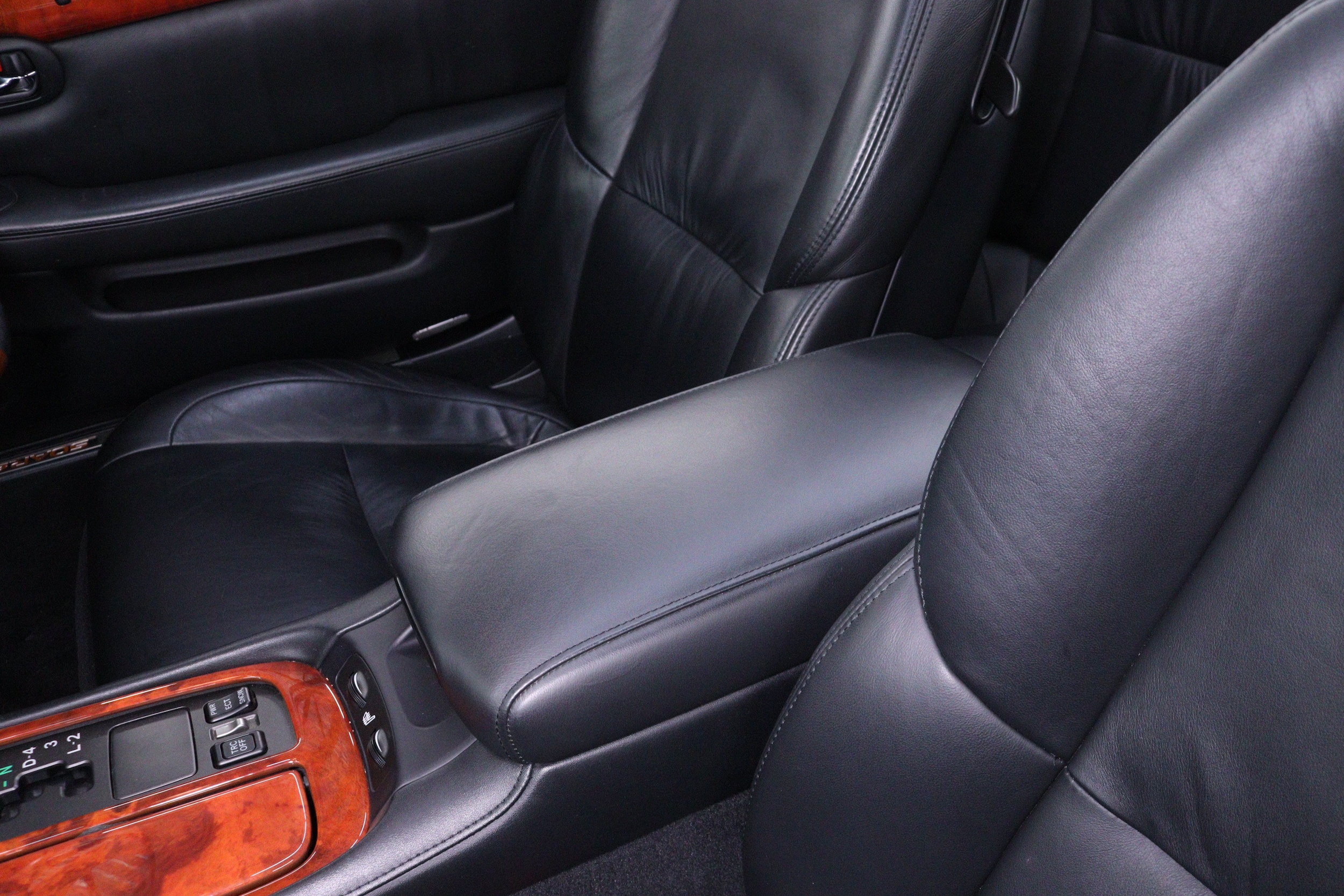 2001 Toyota Soarer 430 SCV 74