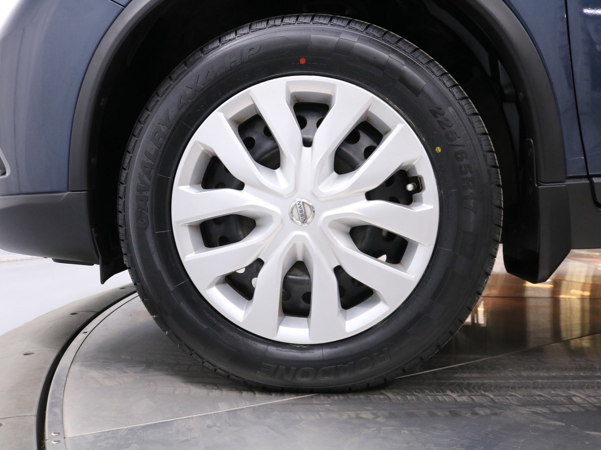 2015 Nissan Rogue 30