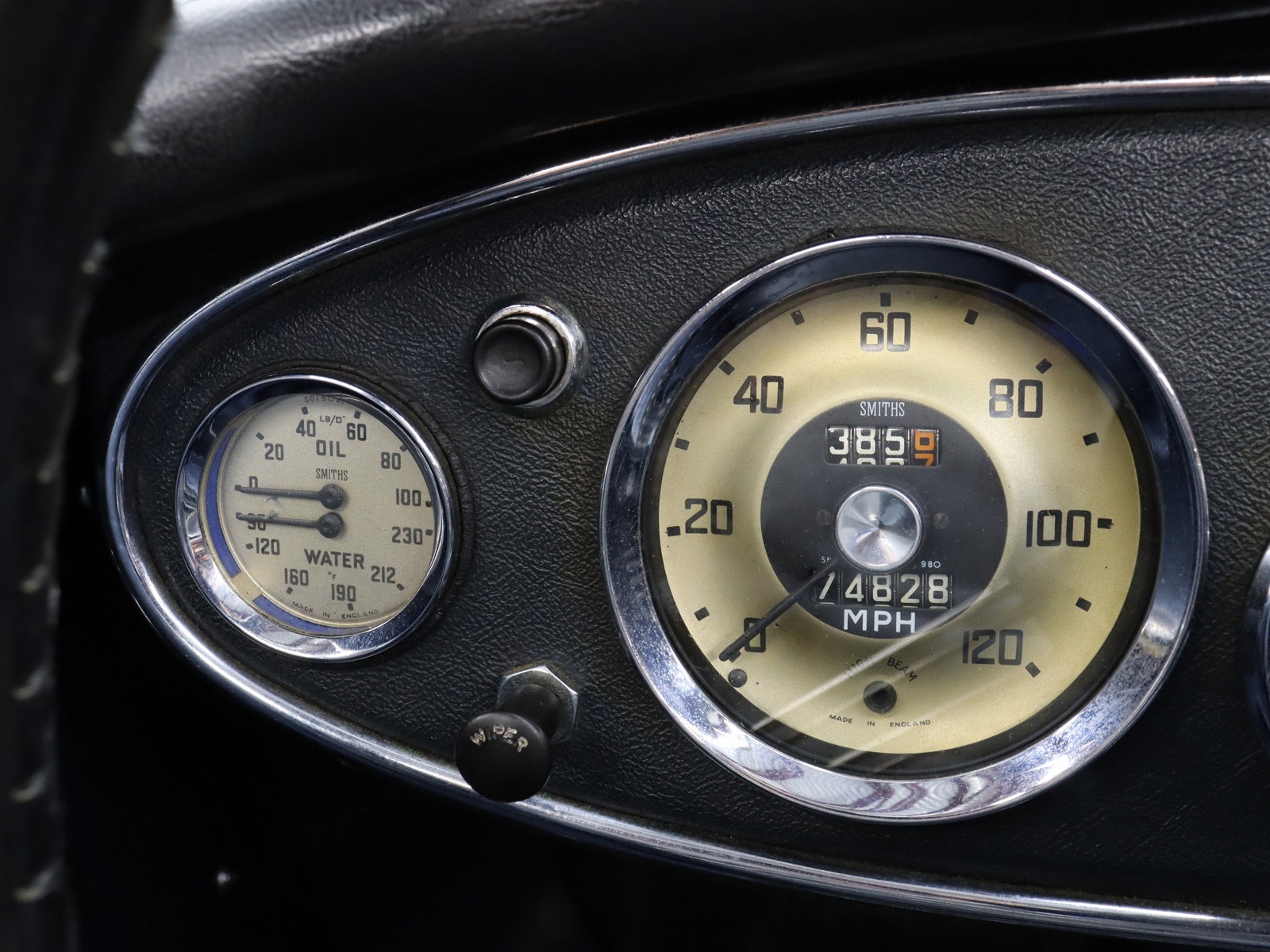 1960 Austin Healey 3000 20