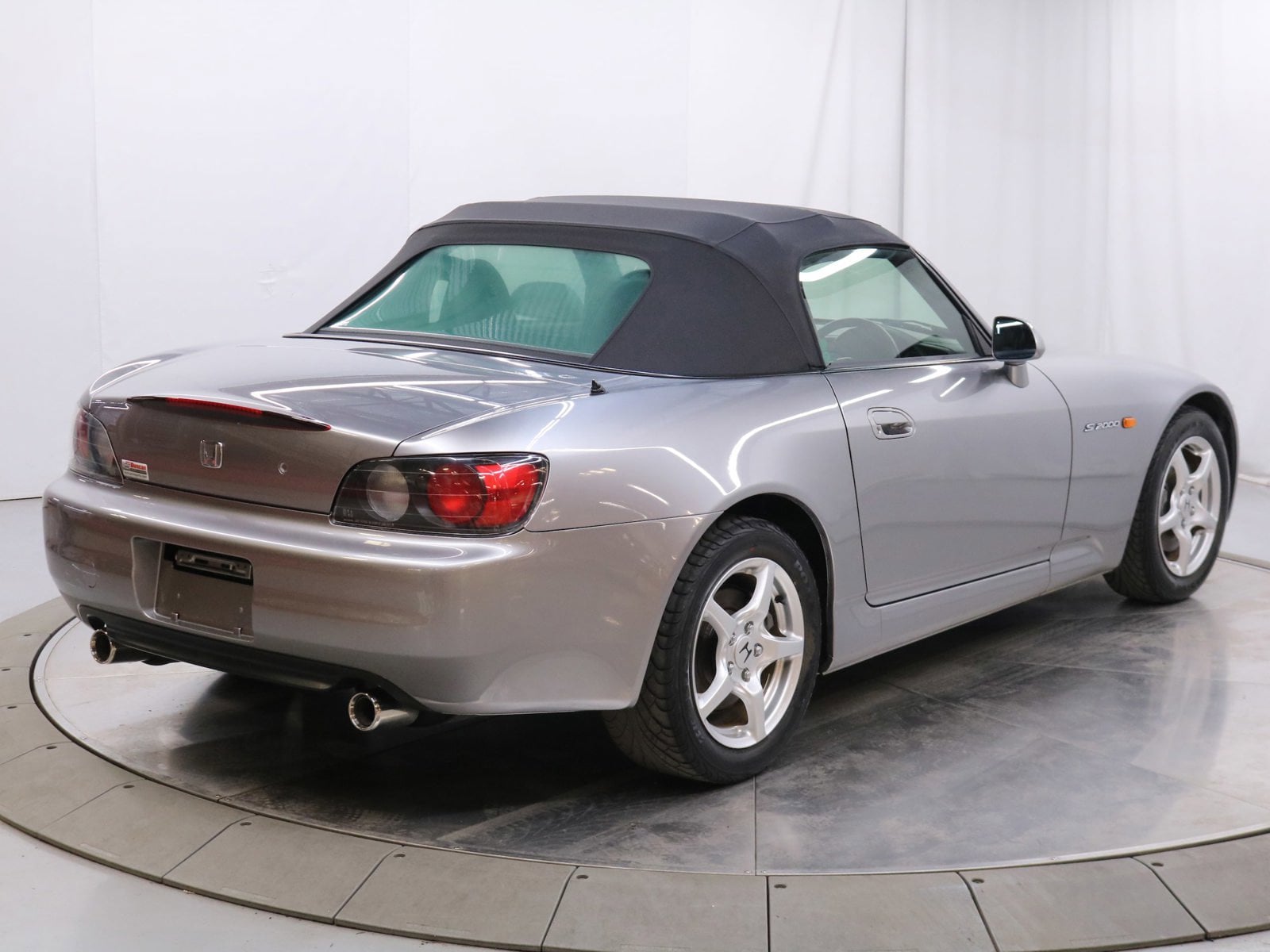 1999 Honda S2000 9