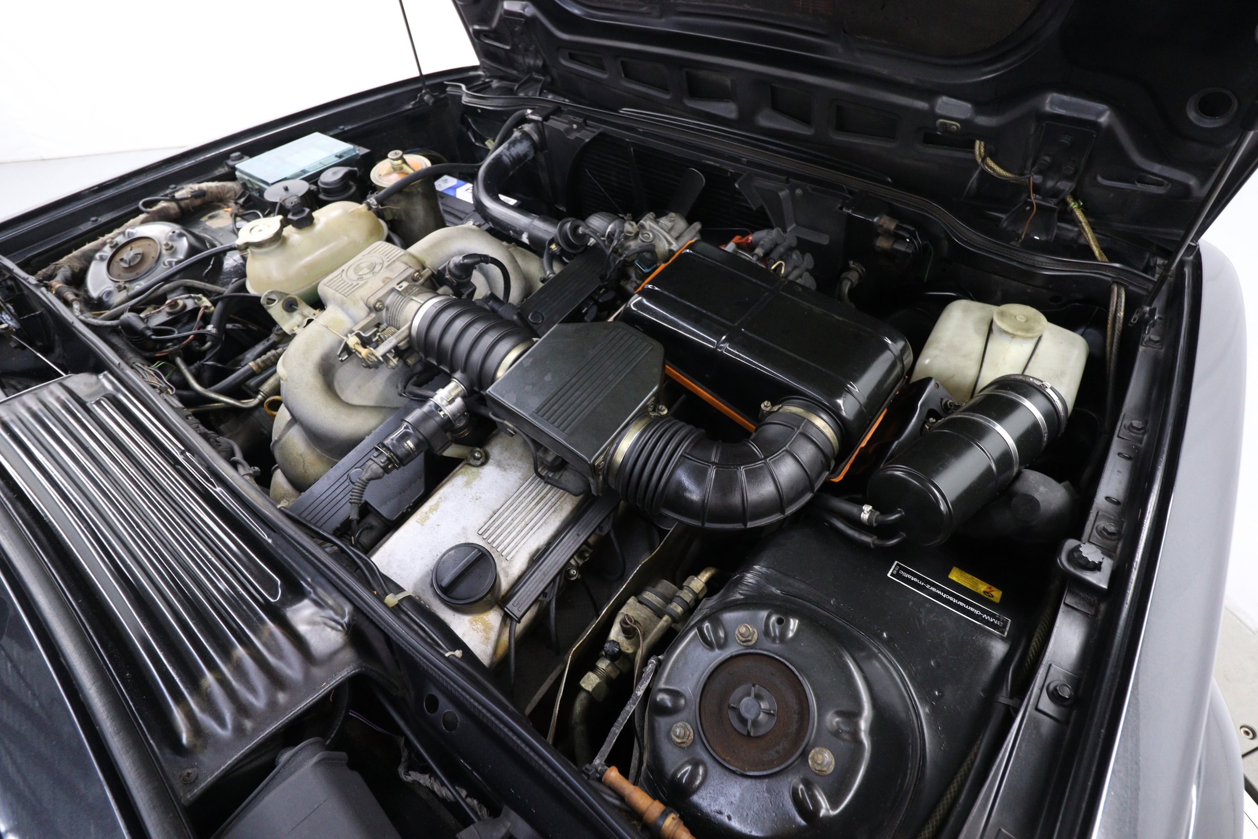 1989 BMW 635 Si 24