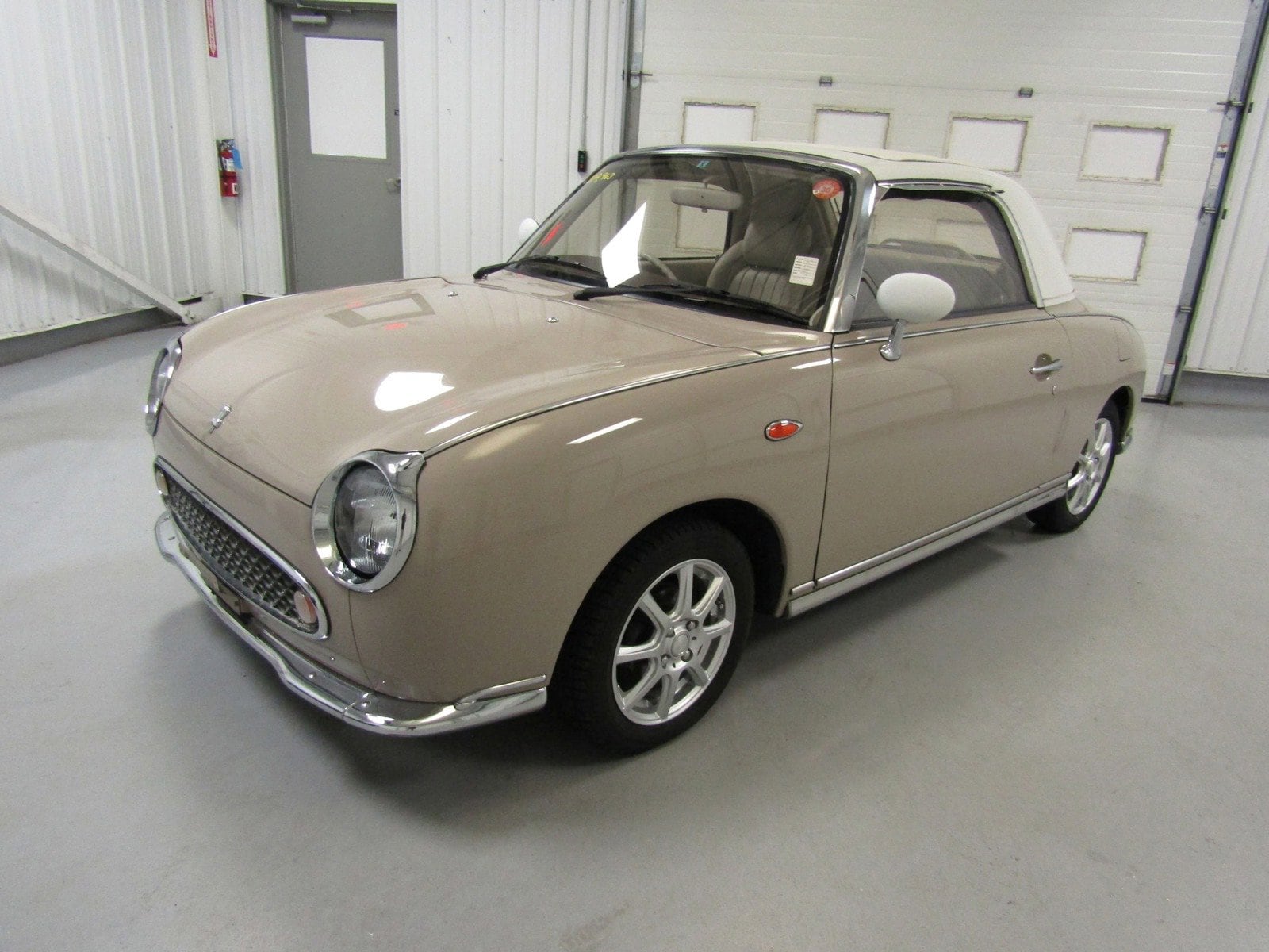 1991 Nissan Figaro 3