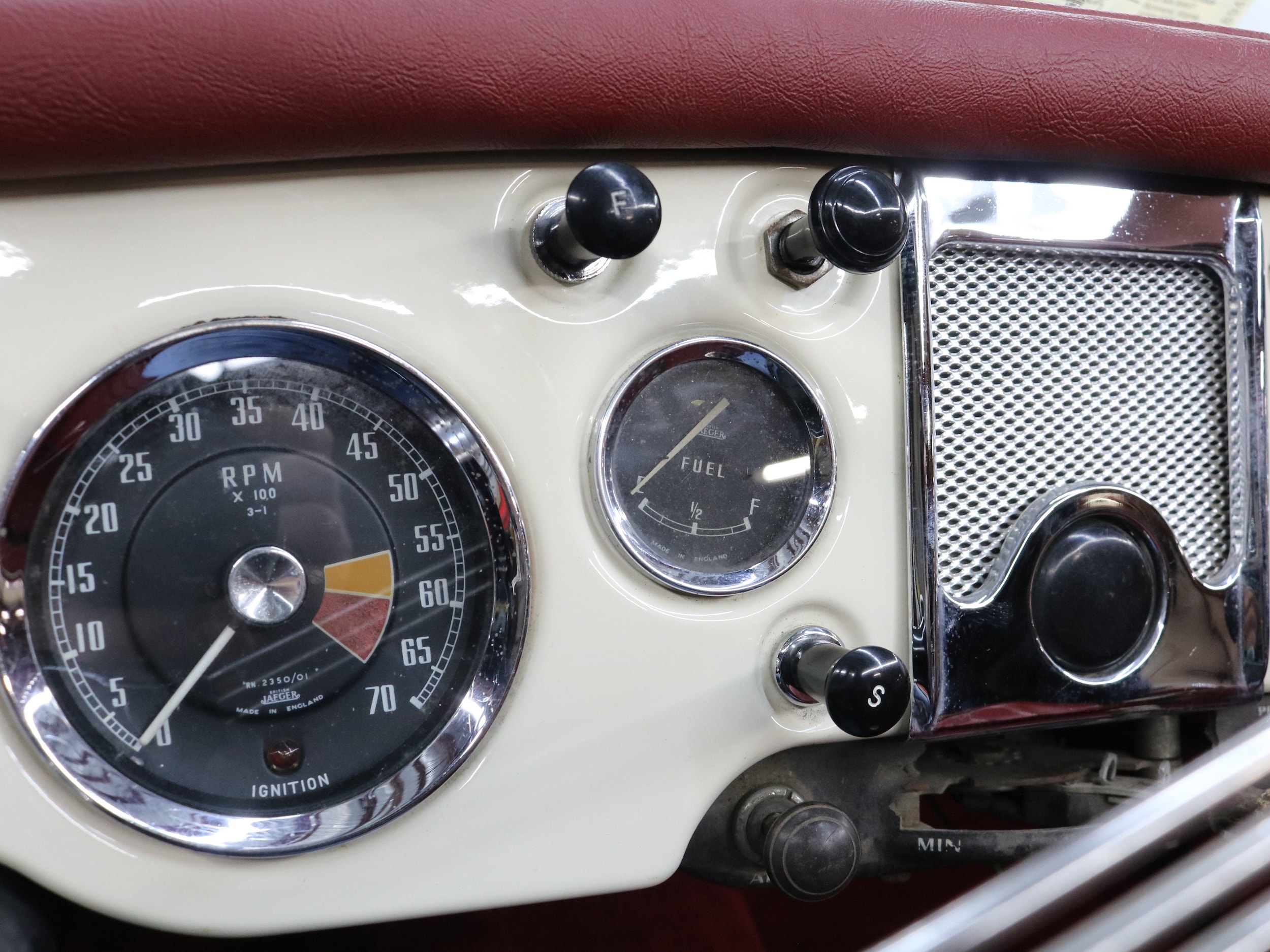 1961 MG Roadster 41