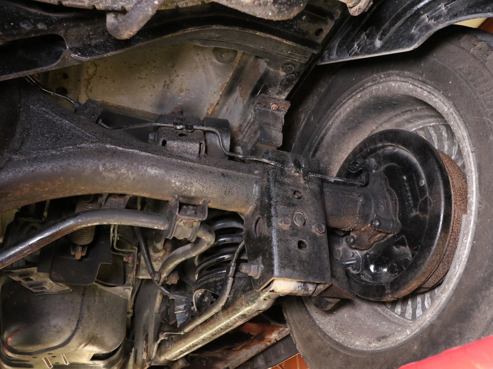 1998 Nissan Elgrand 34