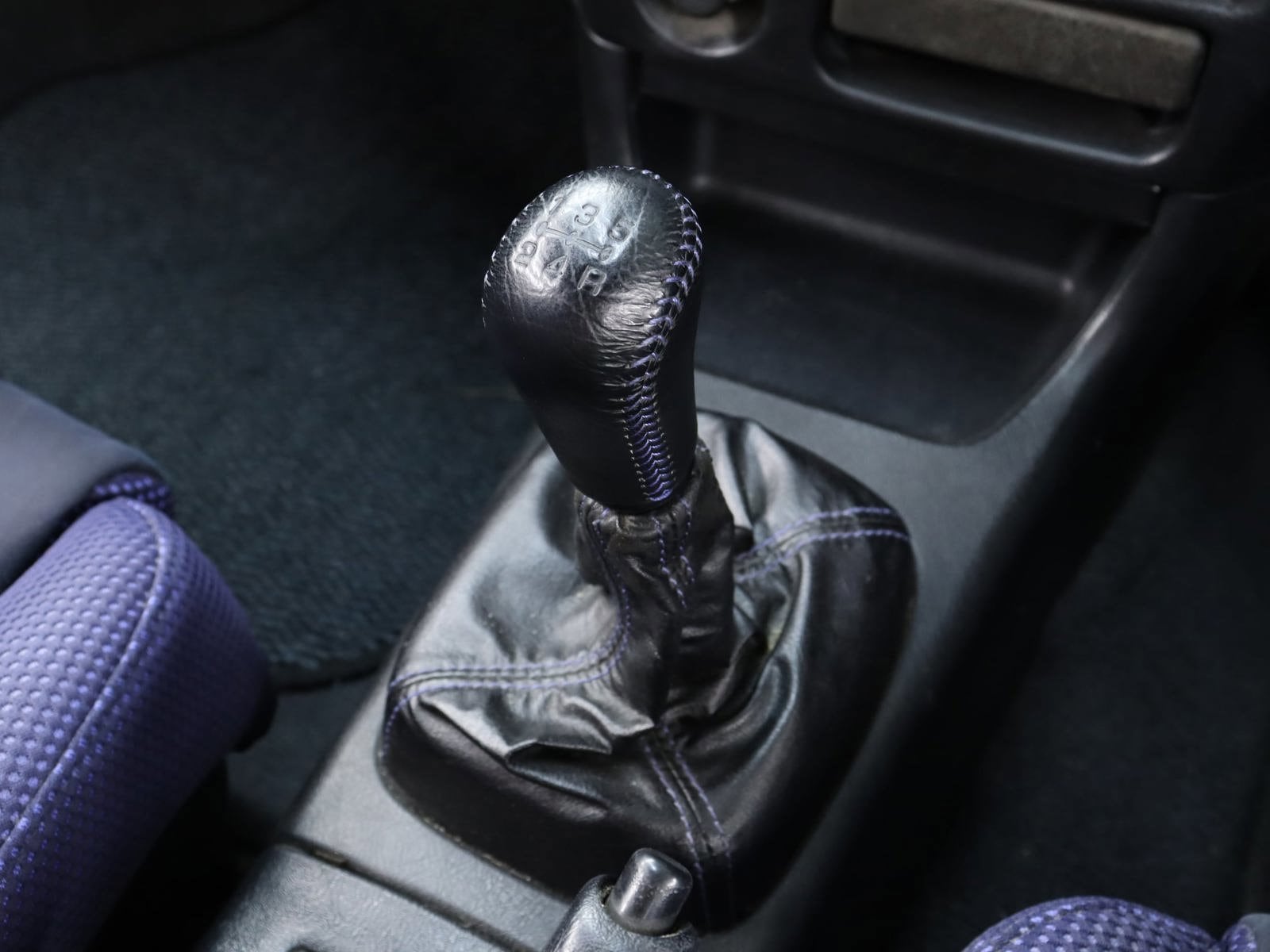 1999 Mitsubishi Lancer 16