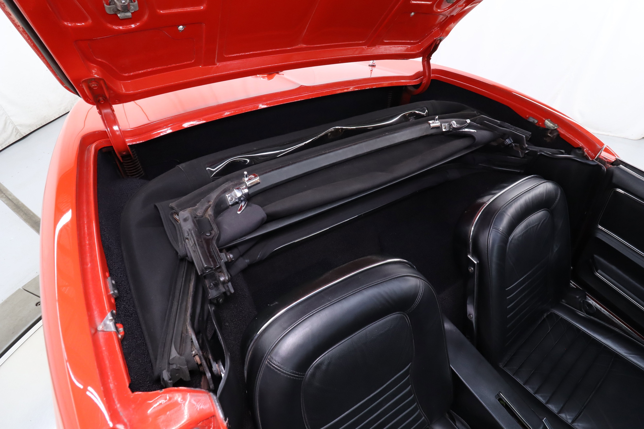 1967 Chevrolet Corvette 38
