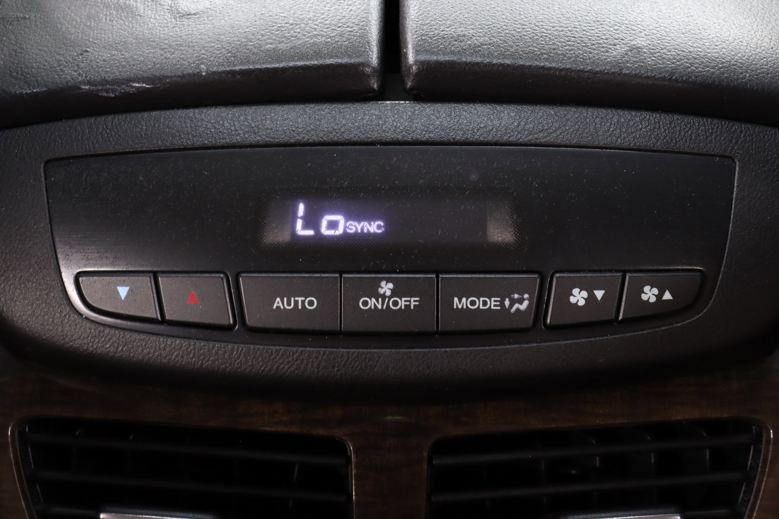 2013 Acura MDX 68