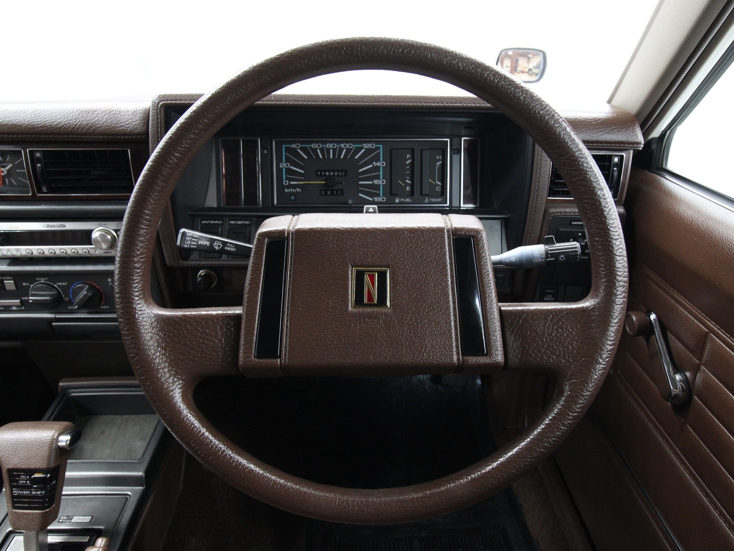 1993 Nissan Cedric 11