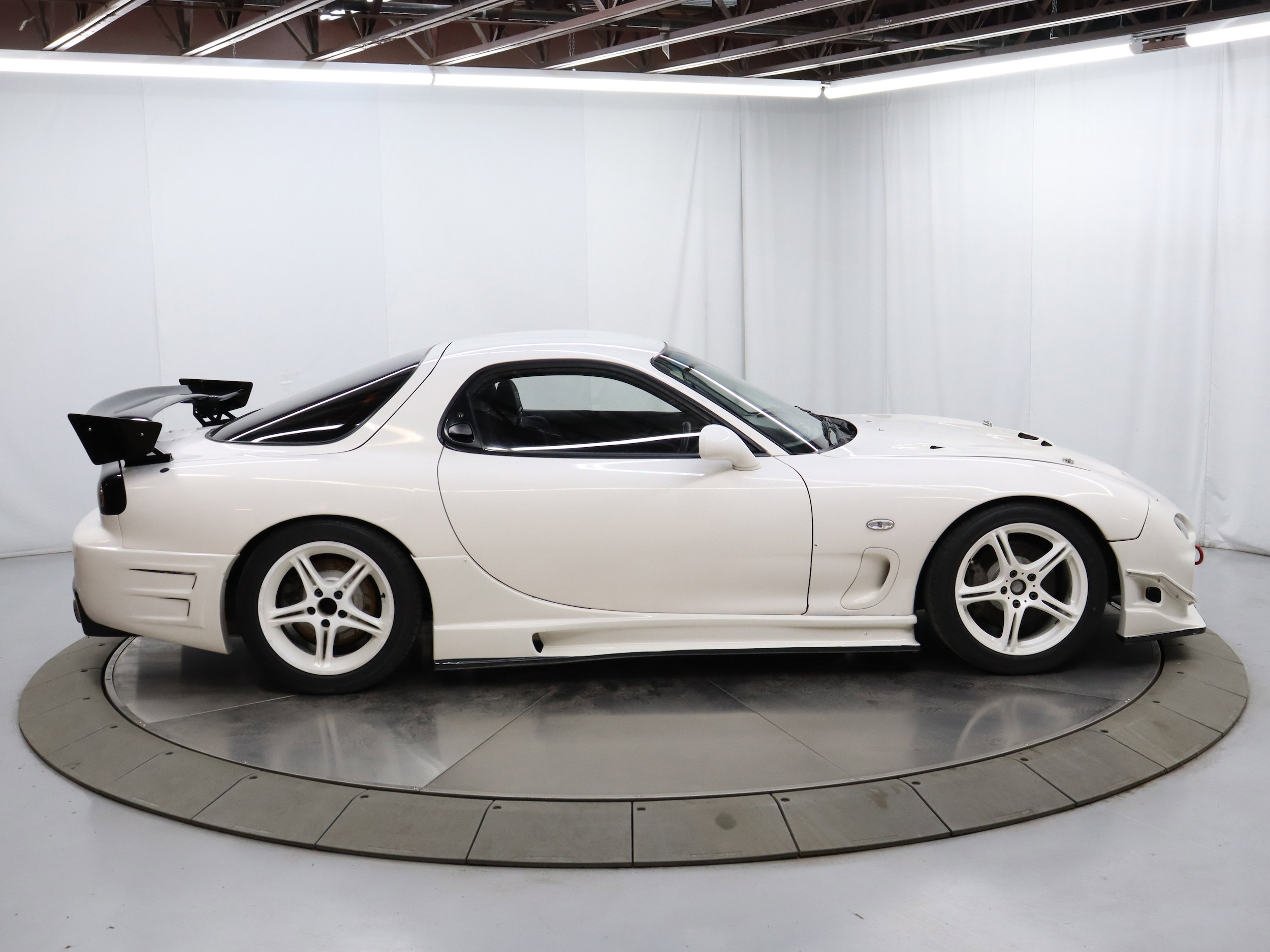 1997 Mazda RX-7 10