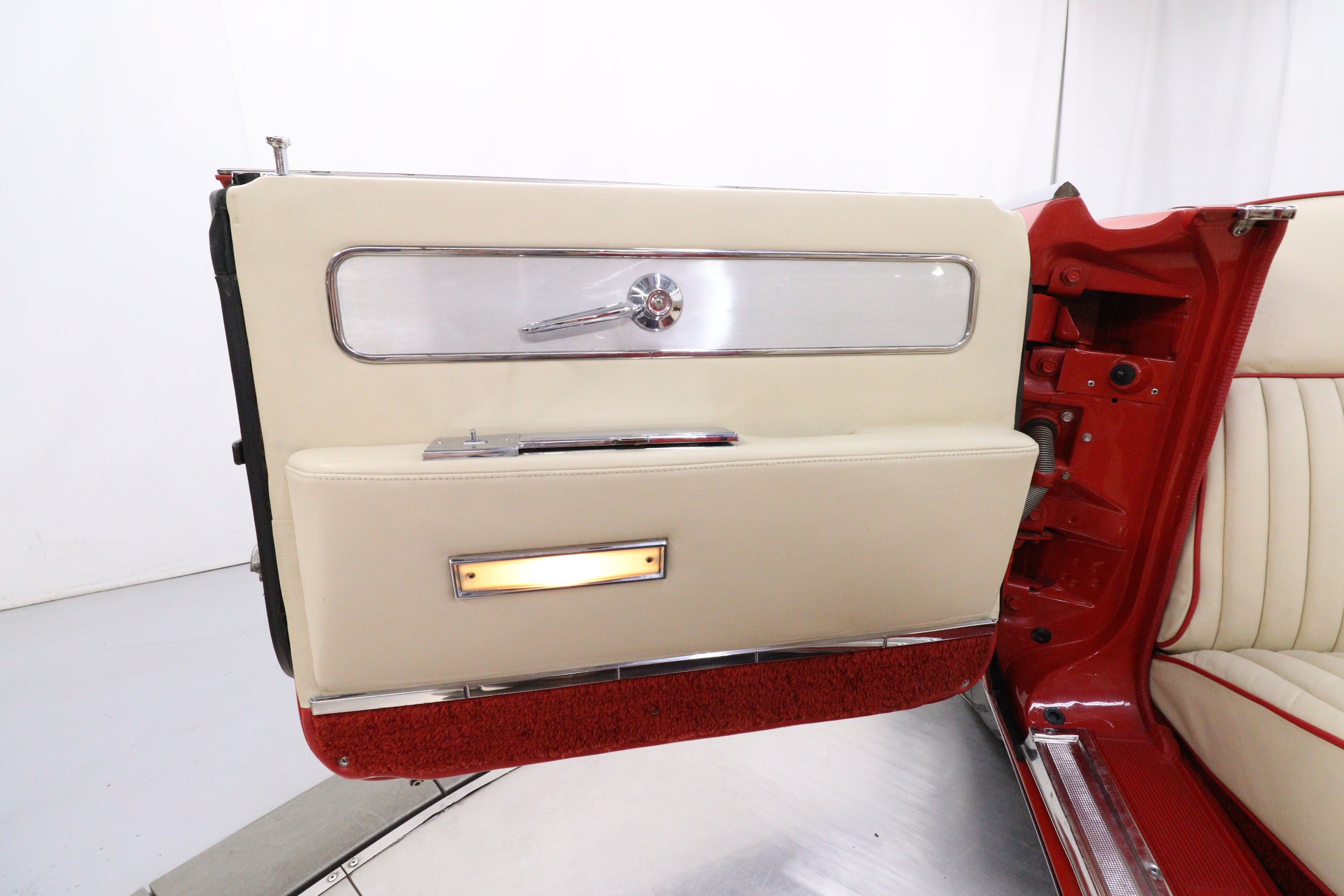 1963 Lincoln Continental 28
