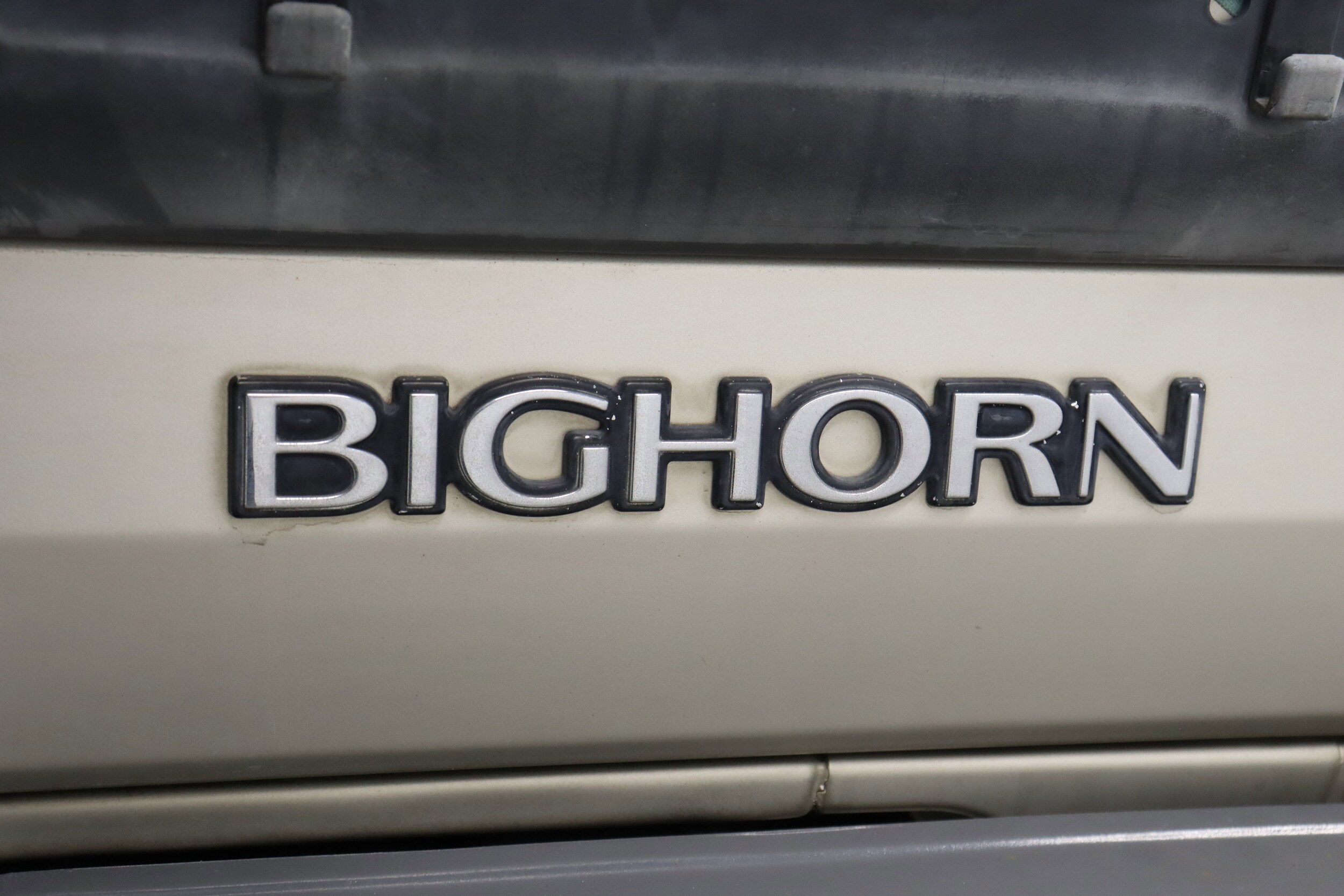 1996 Isuzu Bighorn 64