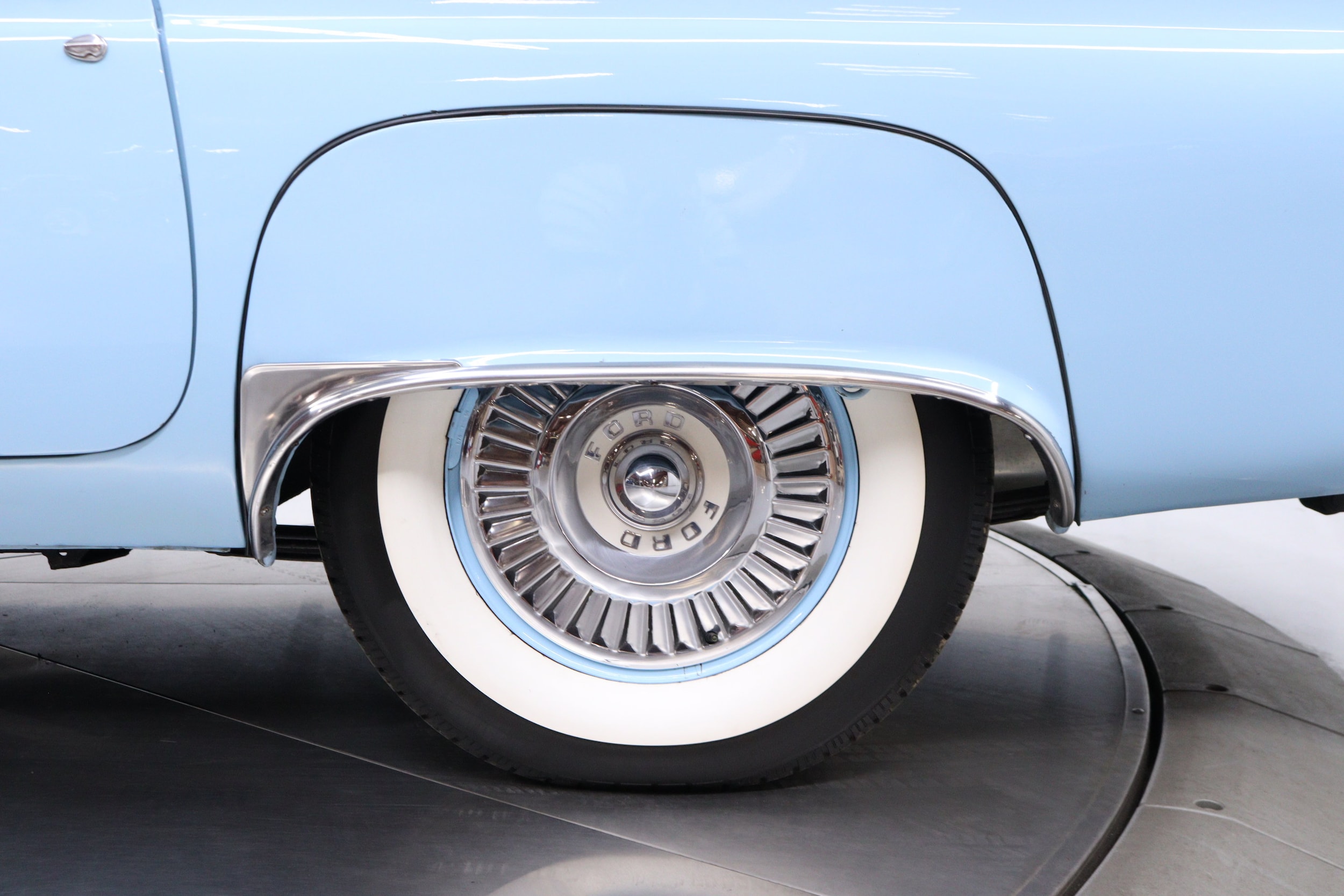 1957 Ford Thunderbird 63